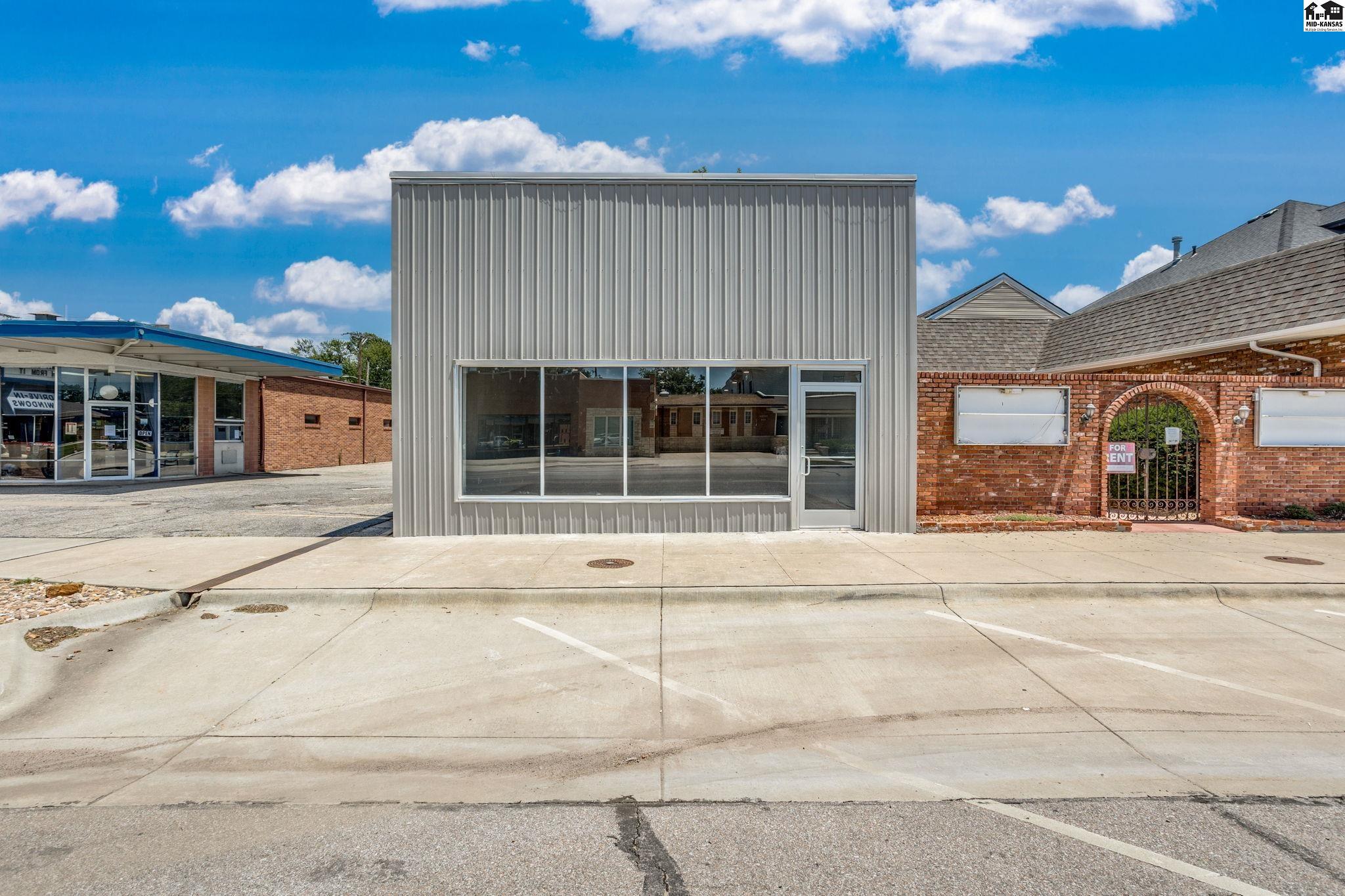 1224 N Main Street Hutchinson KS 67501