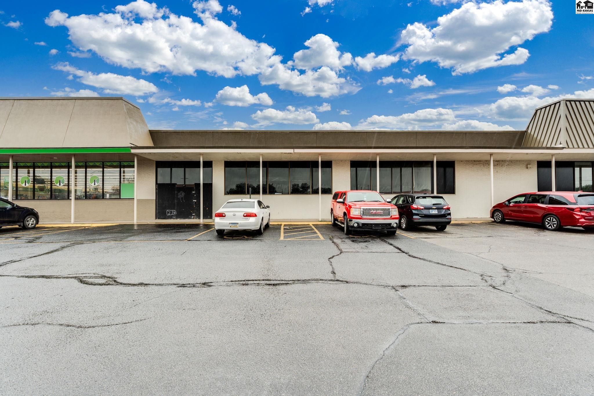 401 E 4 Hutchinson KS 67501