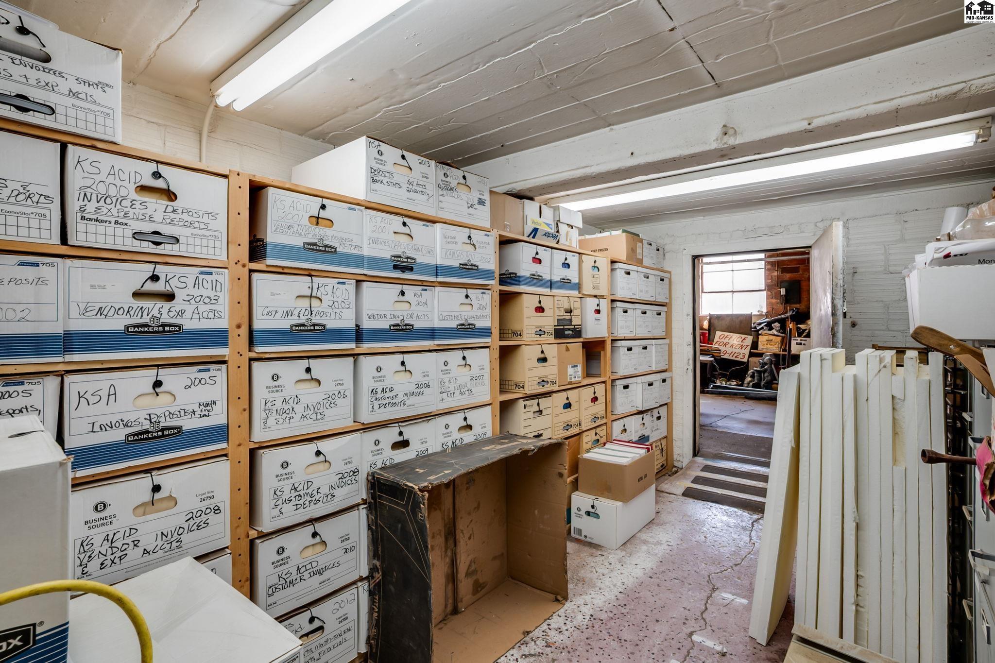 410 N Adams Street Hutchinson KS 67501