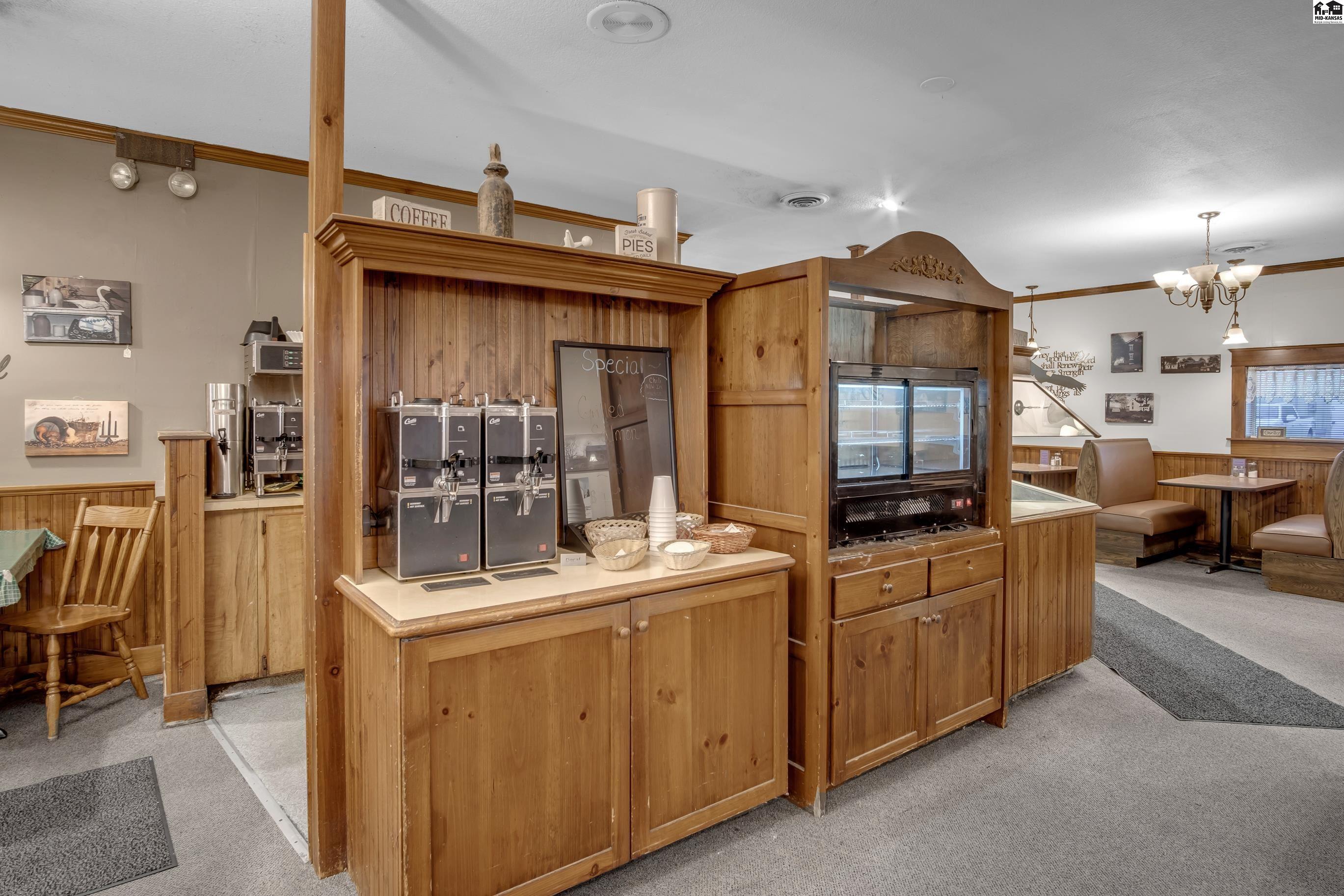 6803 W Highway K61 Hutchinson KS 67501