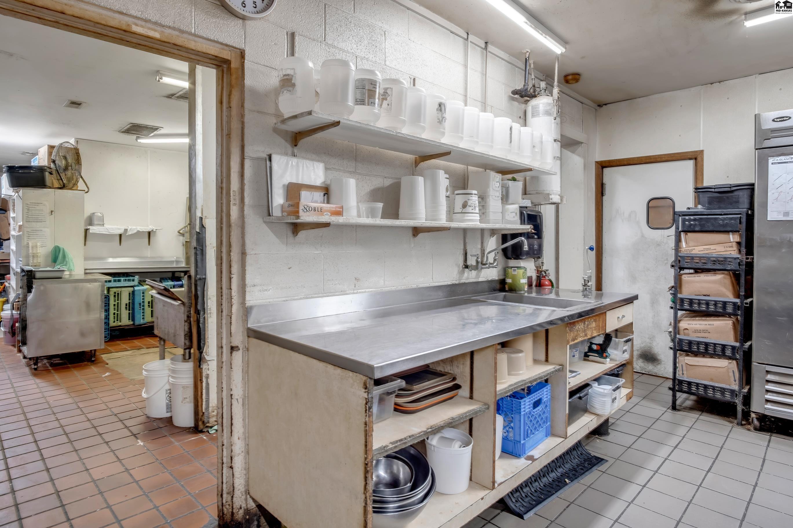 6803 W Highway K61 Hutchinson KS 67501