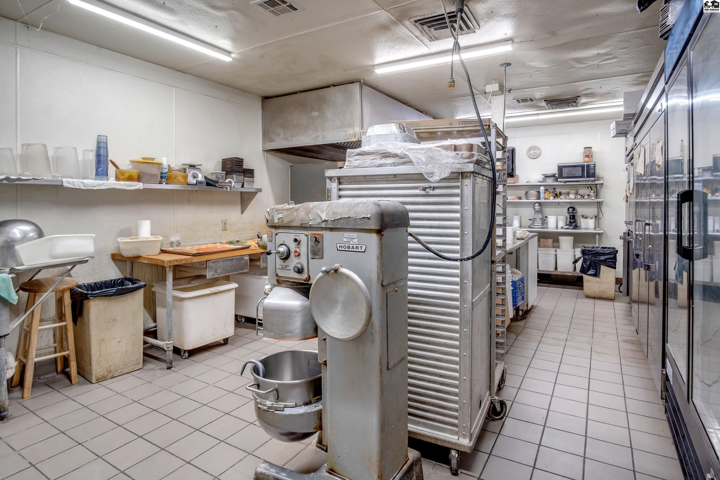 6803 W Highway K61 Hutchinson KS 67501