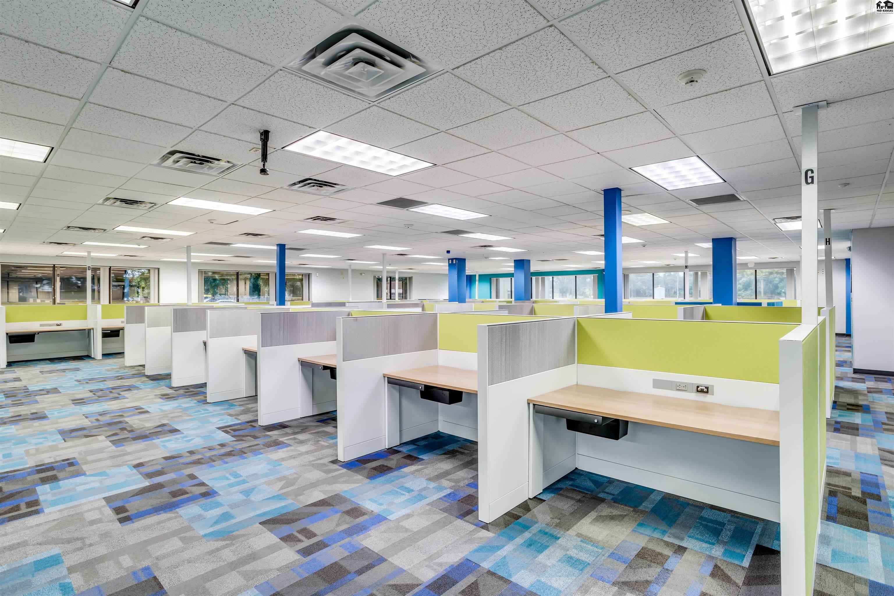 500 W 1st Avenue Hutchinson KS 67501