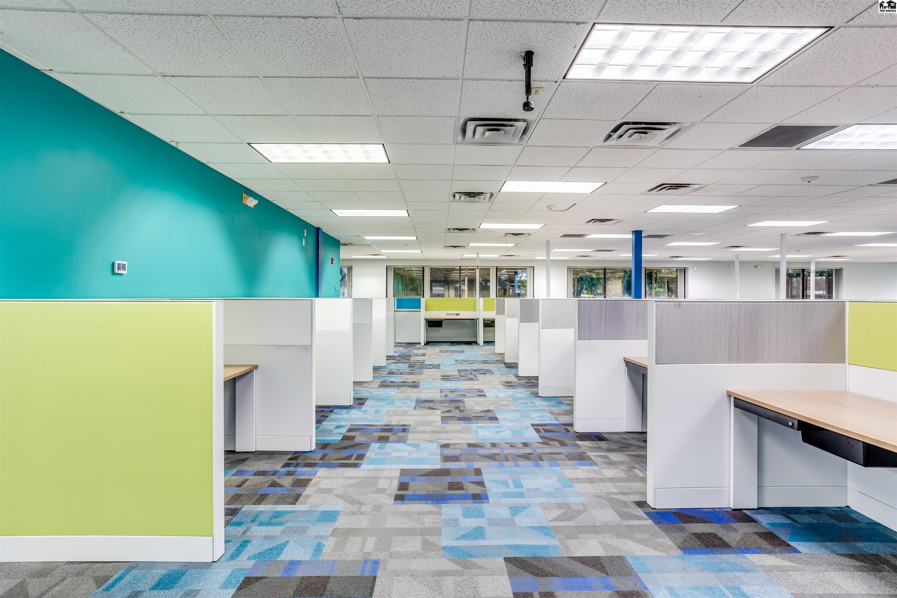 500 W 1st Avenue Hutchinson KS 67501