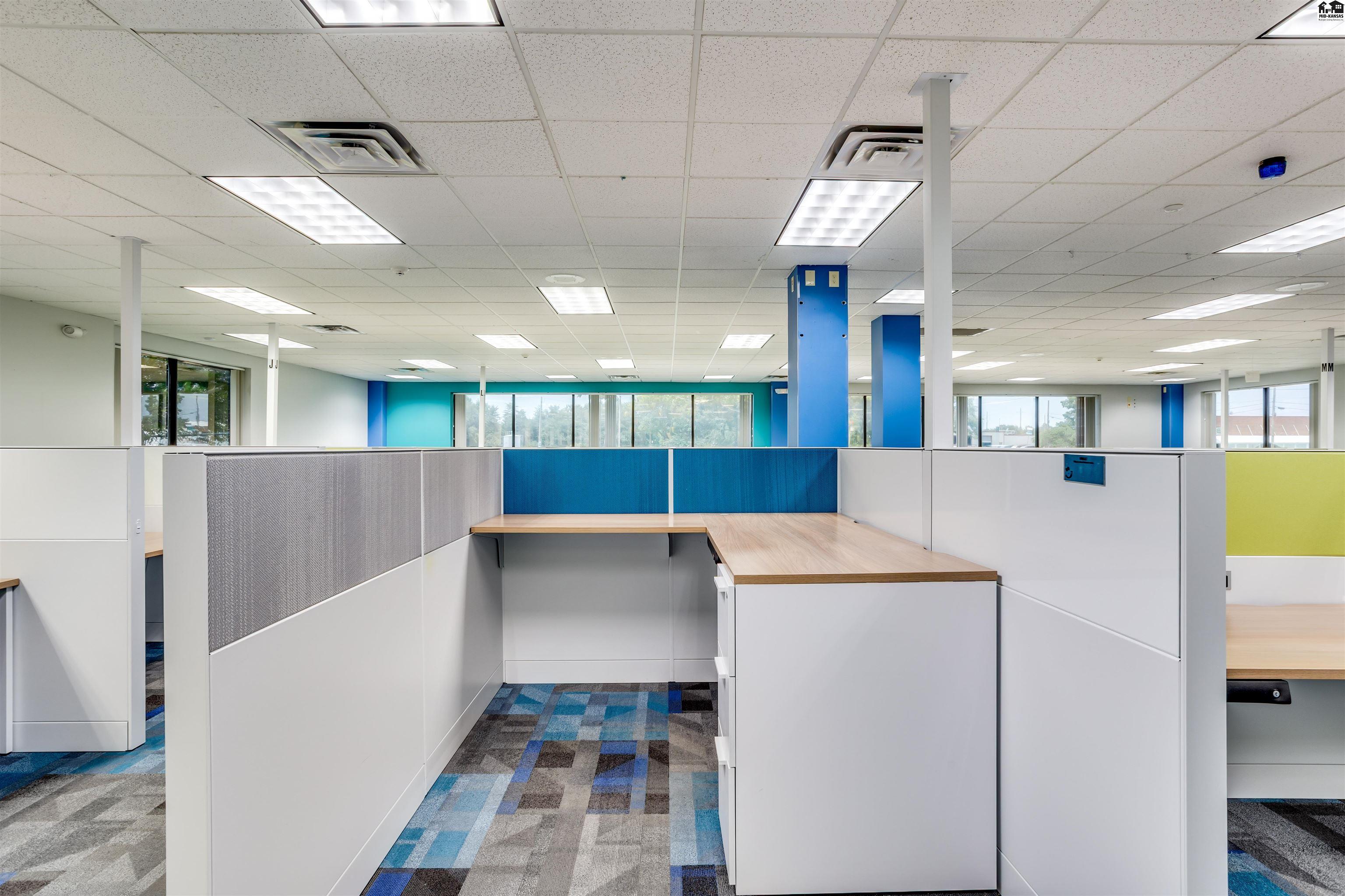 500 W 1st Avenue Hutchinson KS 67501