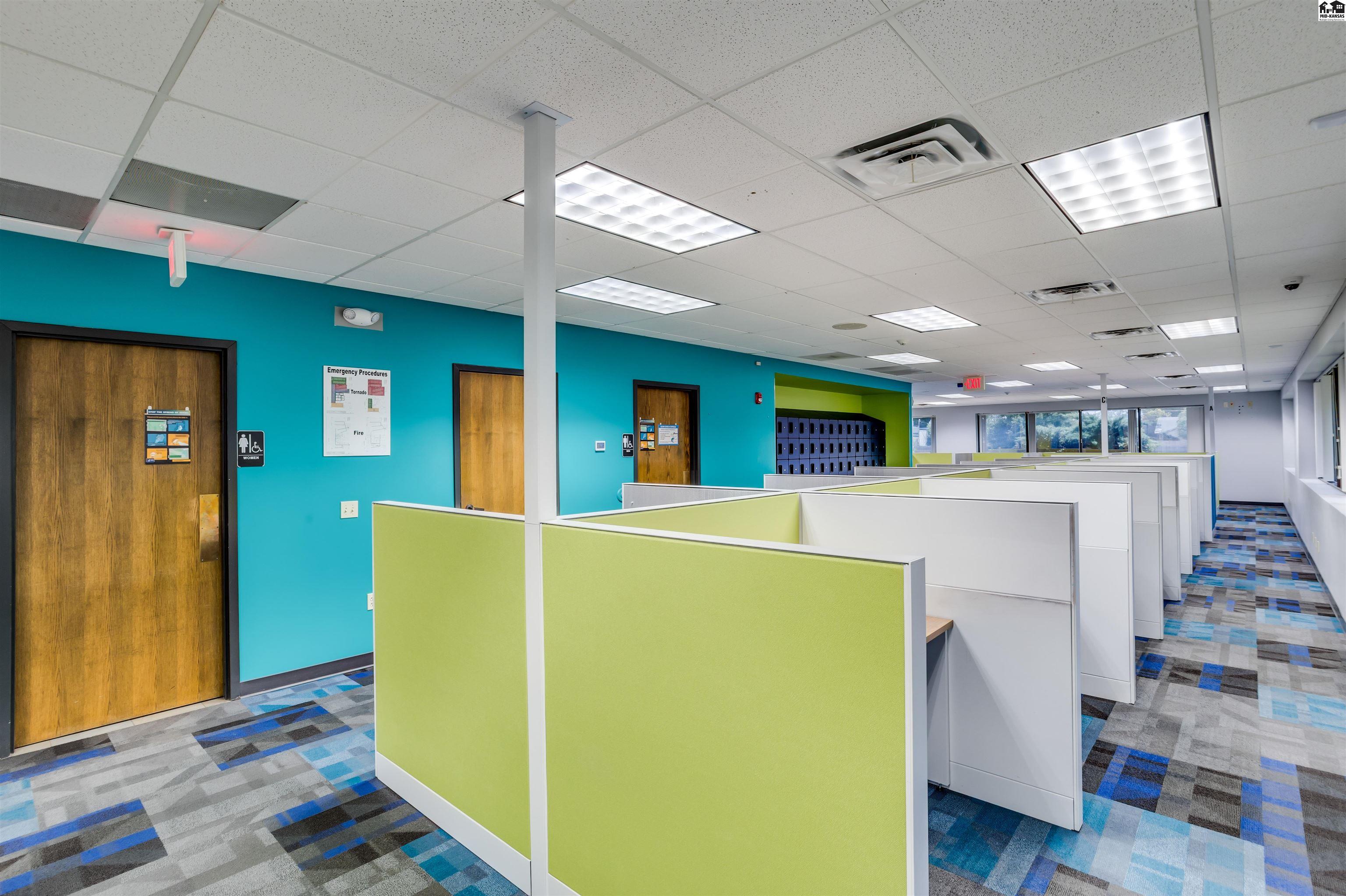 500 W 1st Avenue Hutchinson KS 67501