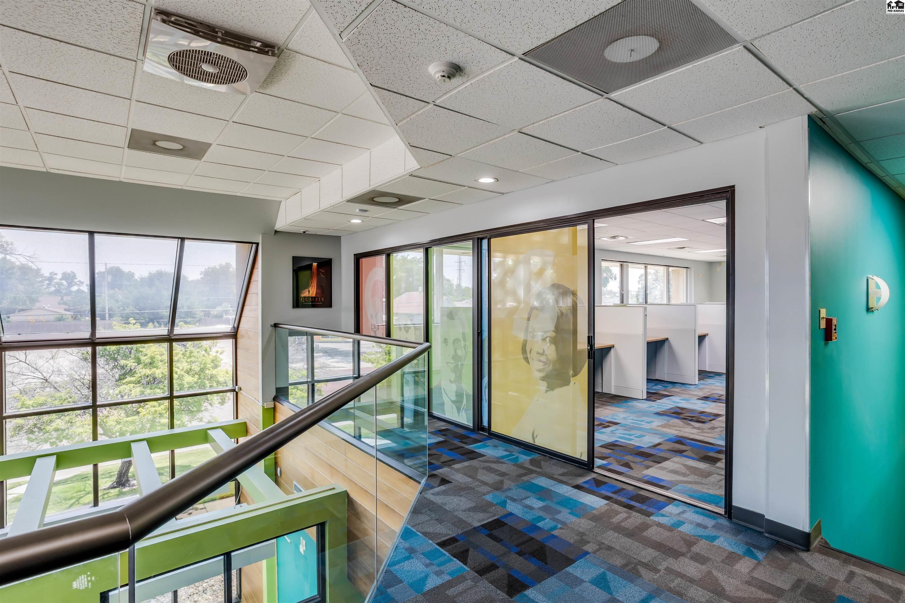 500 W 1st Avenue Hutchinson KS 67501