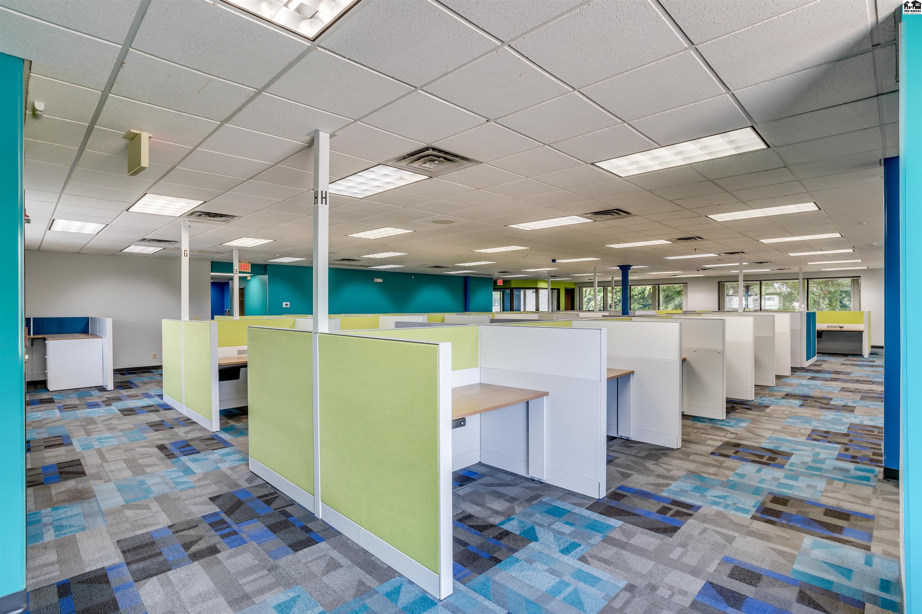 500 W 1st Avenue Hutchinson KS 67501