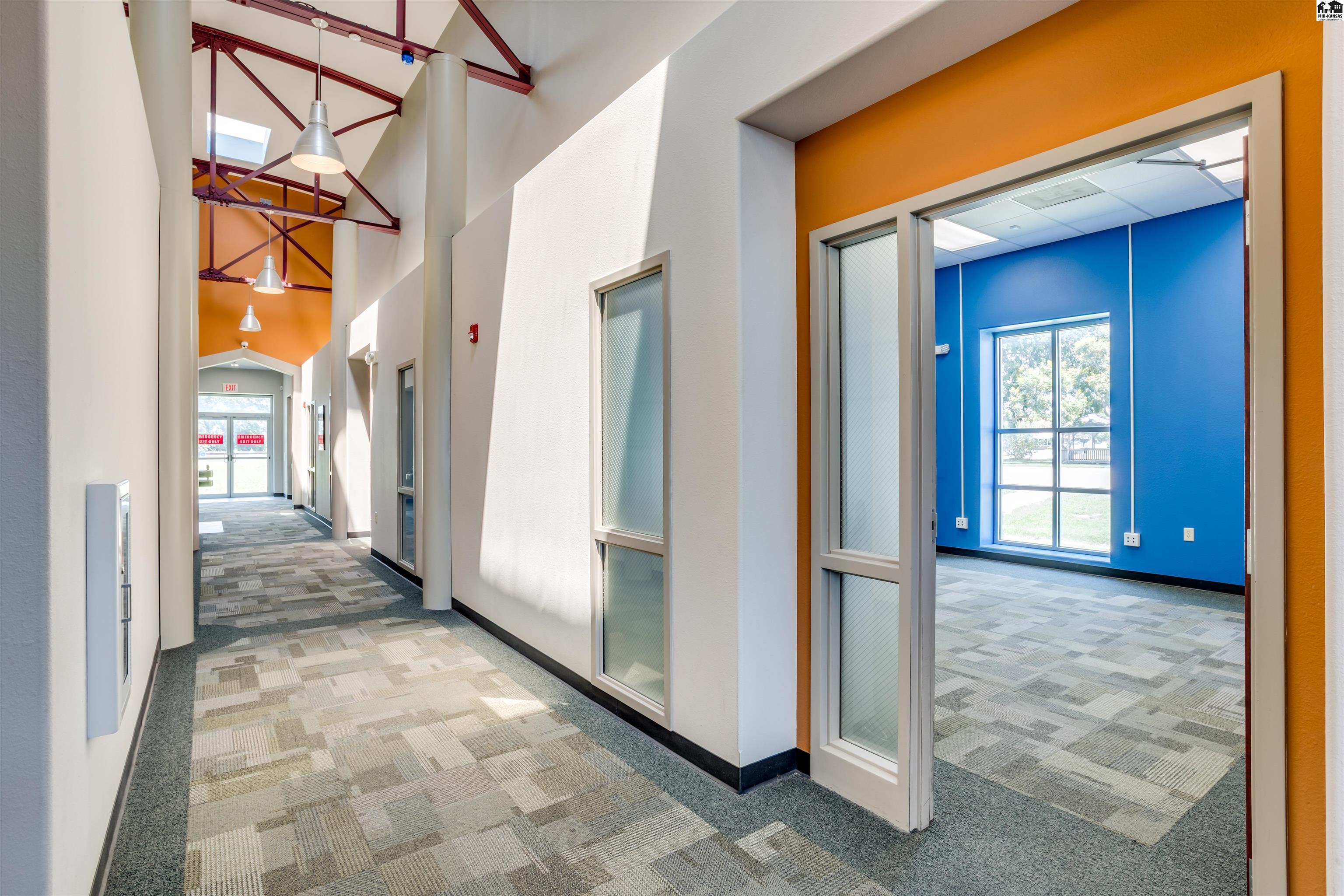 500 W 1st Avenue Hutchinson KS 67501