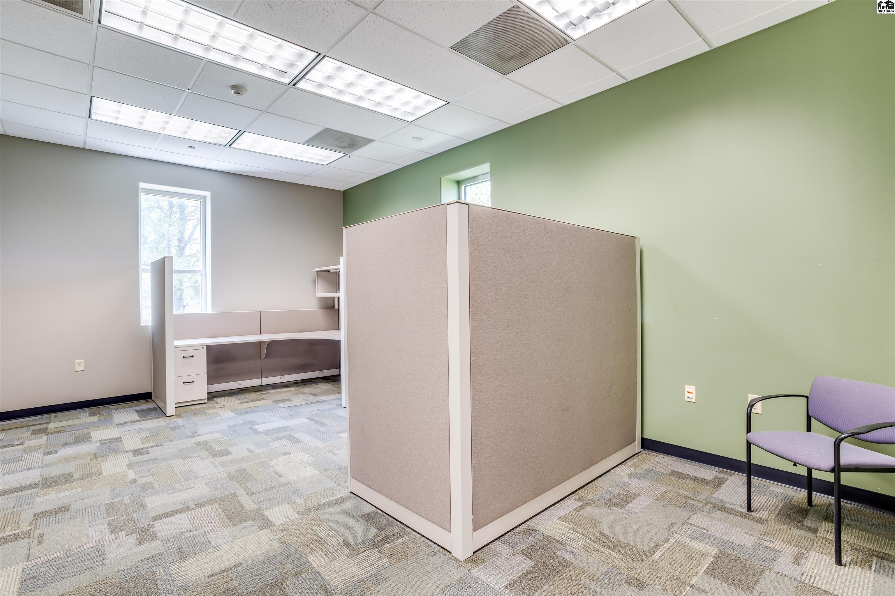 500 W 1st Avenue Hutchinson KS 67501