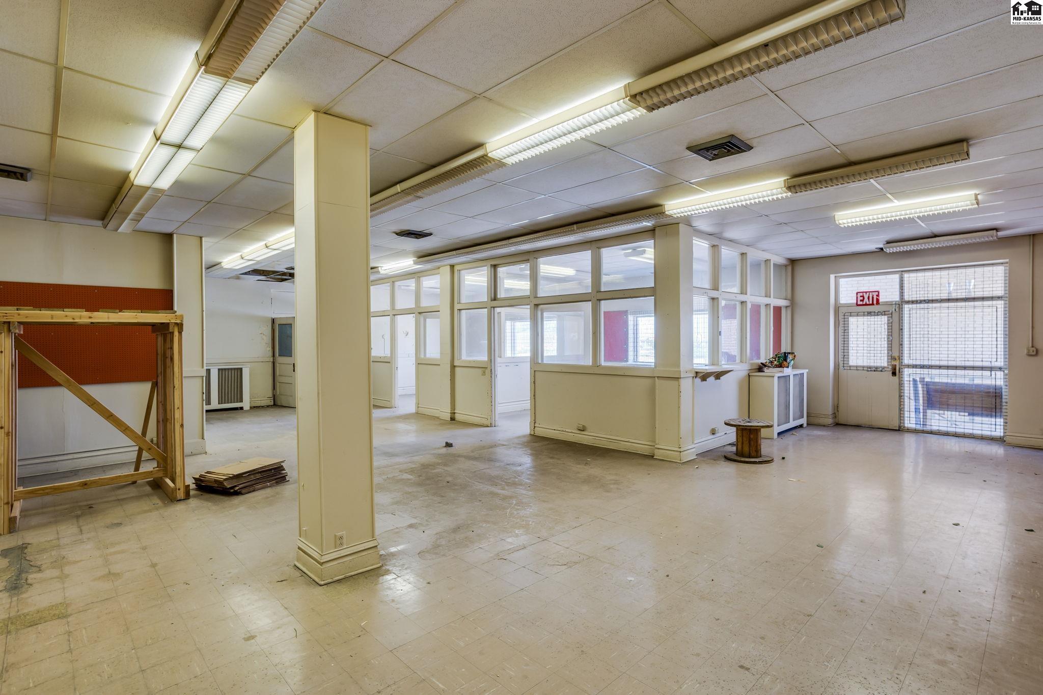 320 S Washington Street Hutchinson KS 67501