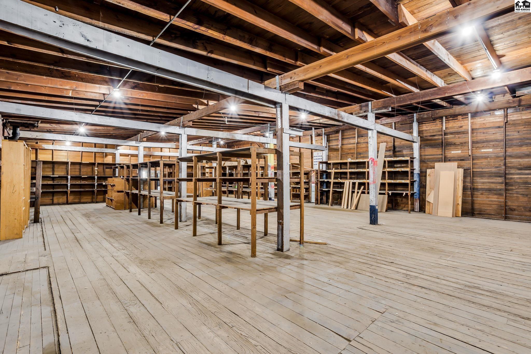 320 S Washington Street Hutchinson KS 67501