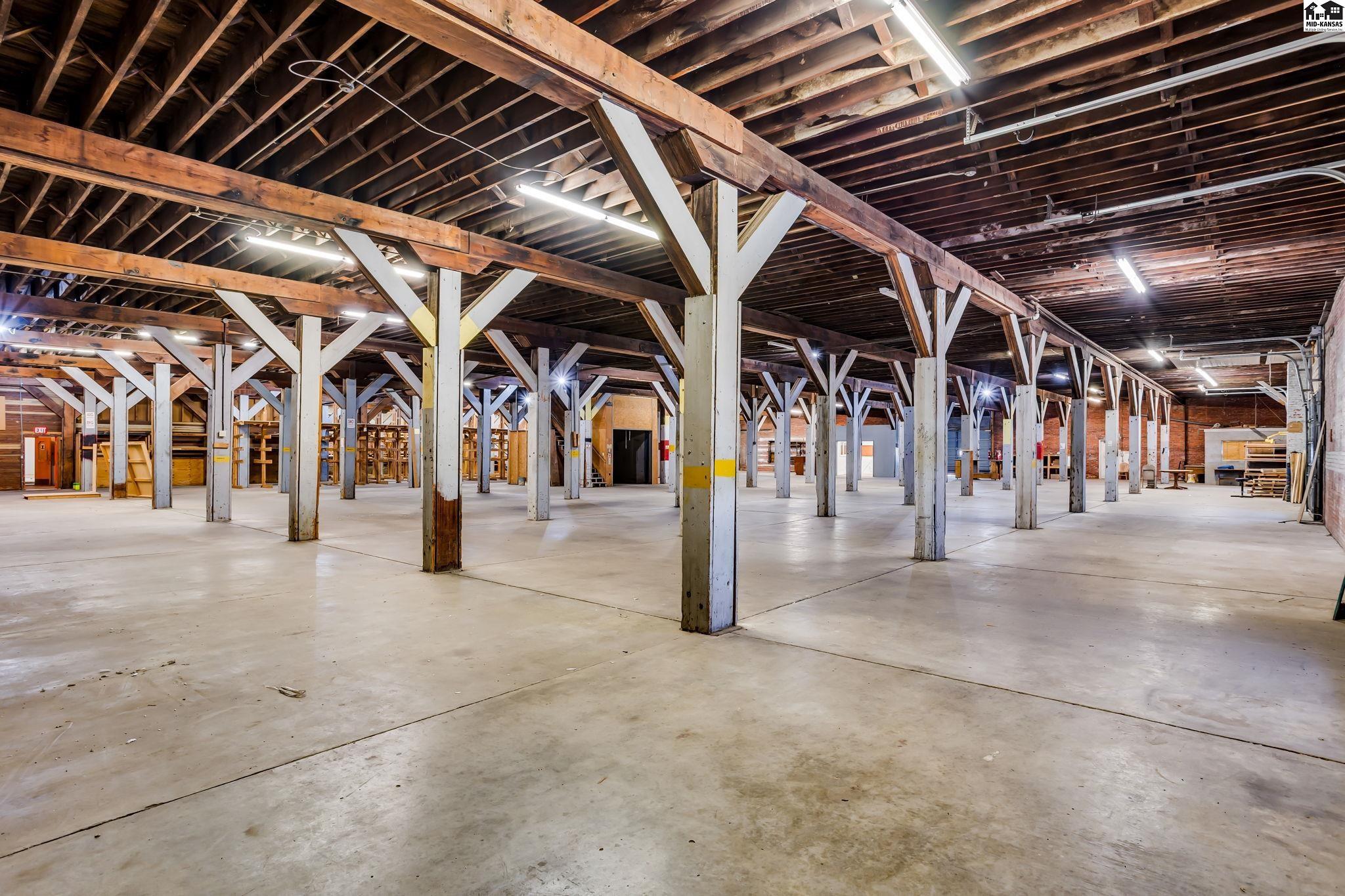 320 S Washington Street Hutchinson KS 67501