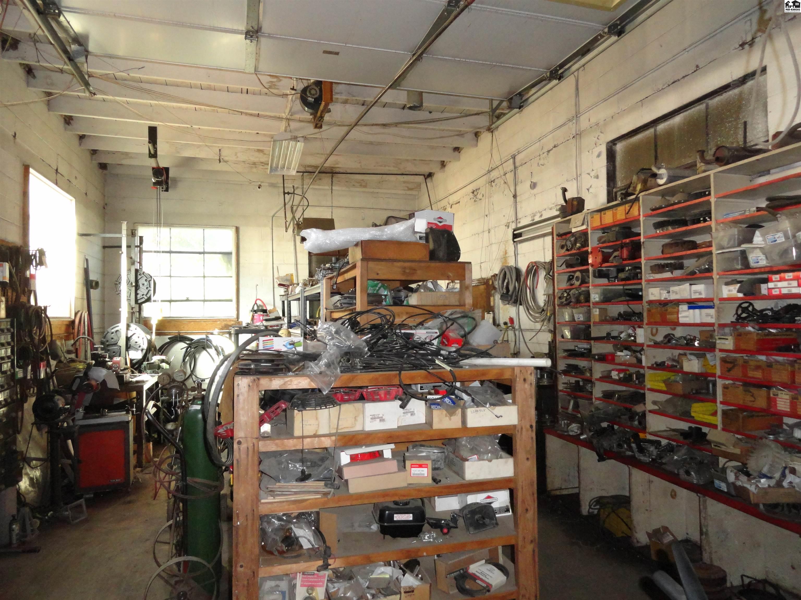 429 N Highway 81 Bypass Mcpherson KS 67460