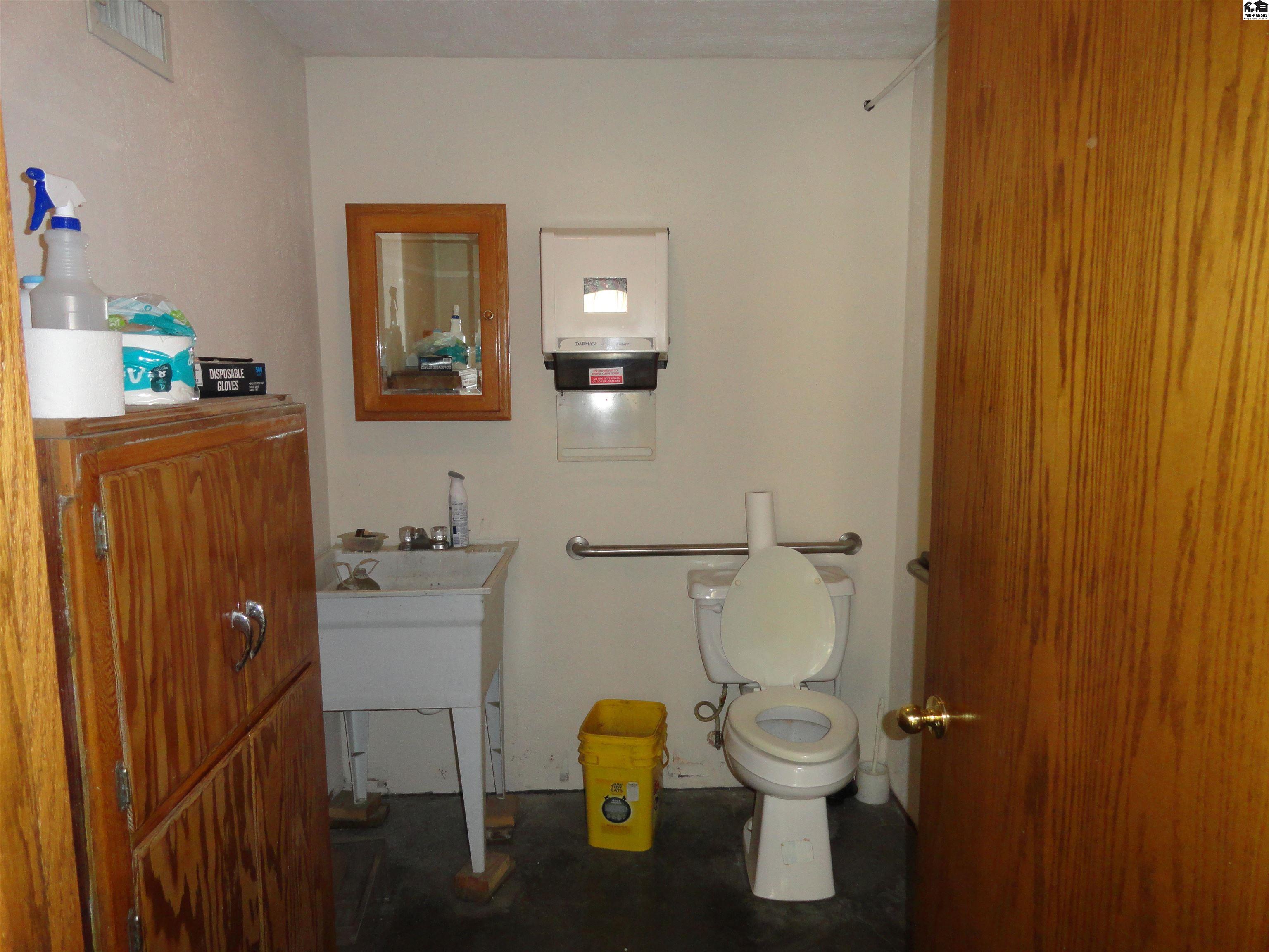 429 N Highway 81 Bypass Mcpherson KS 67460