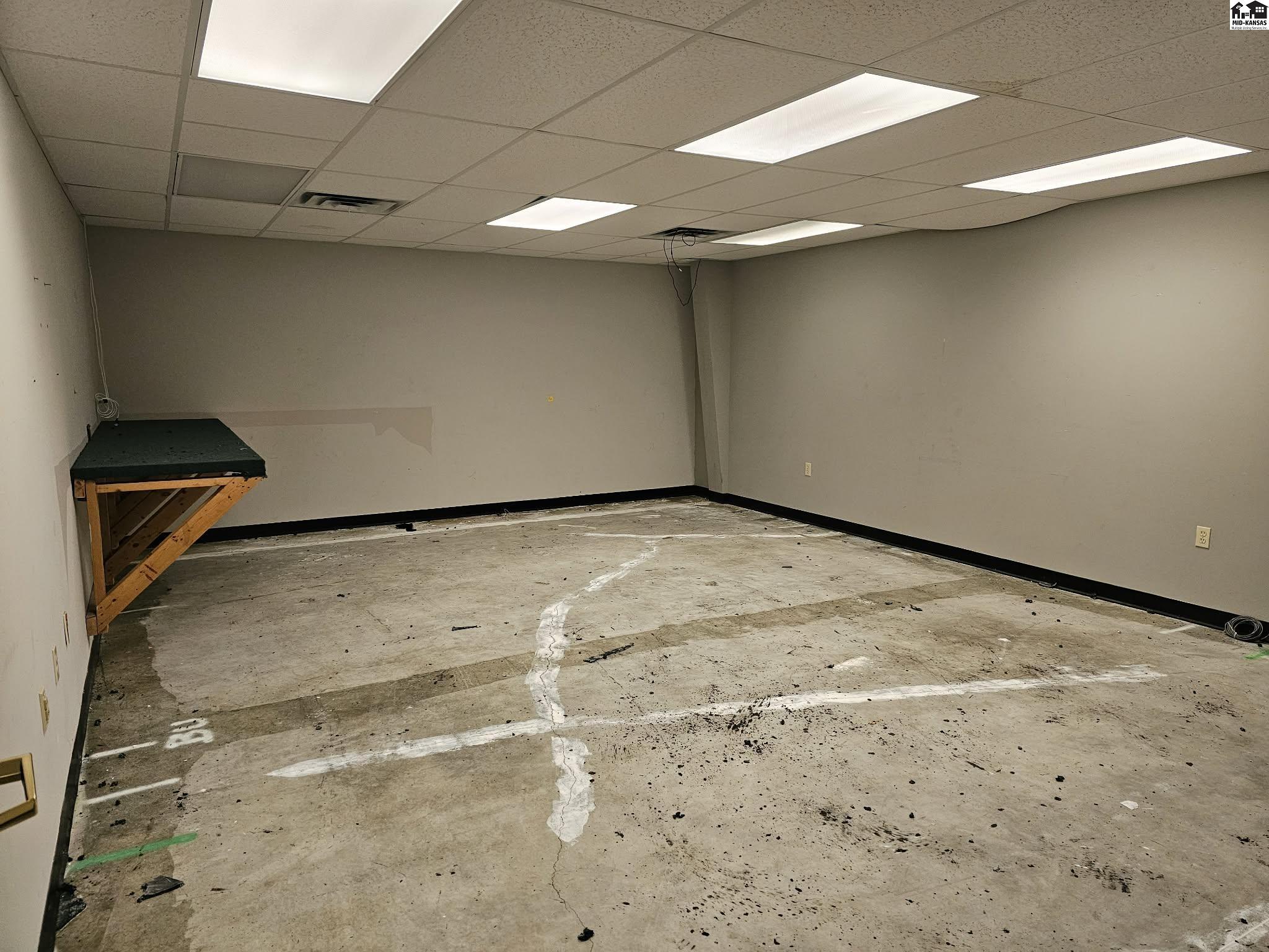 2611 E 17th Avenue Hutchinson KS 67501