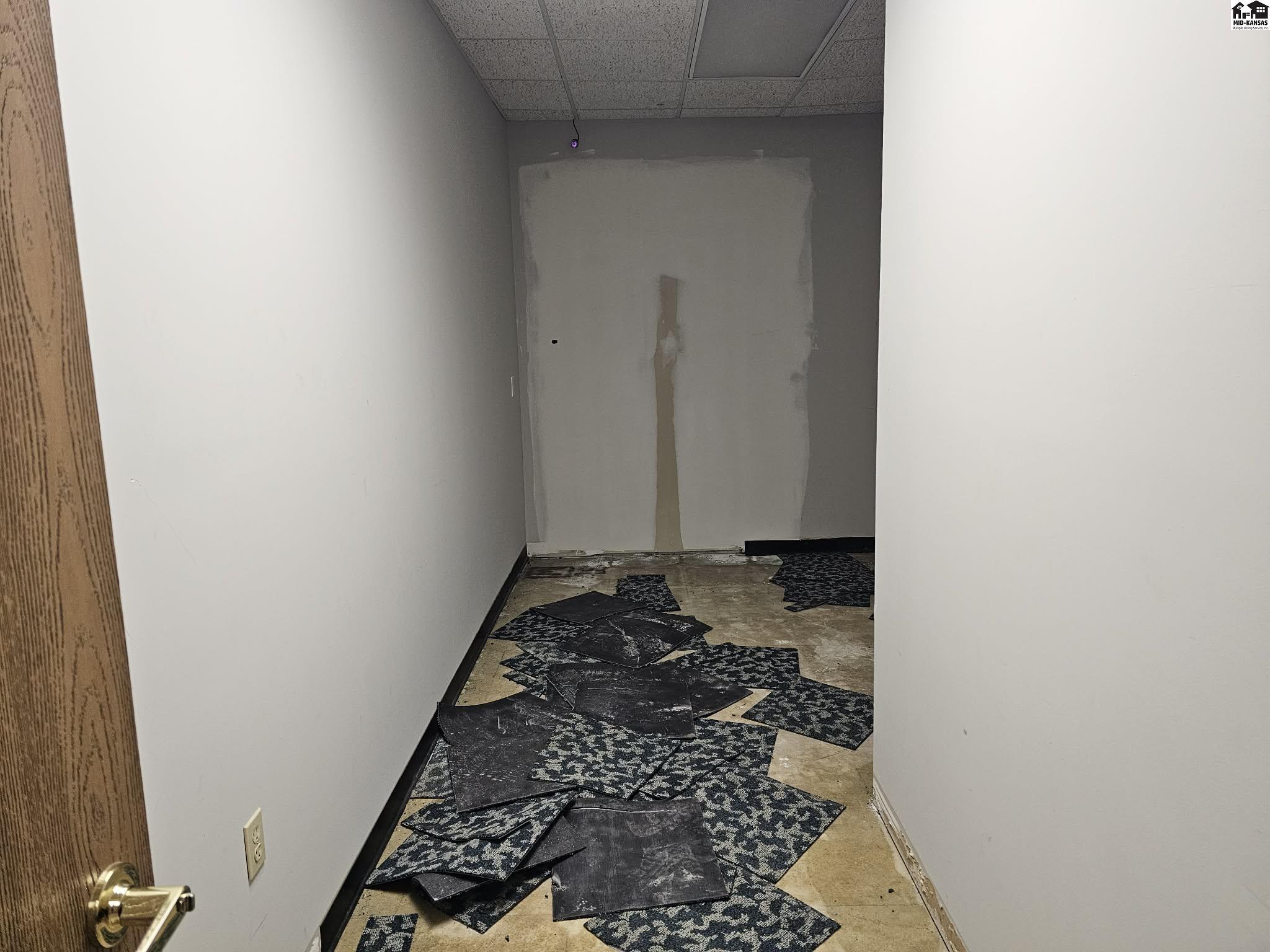 2611 E 17th Avenue Hutchinson KS 67501