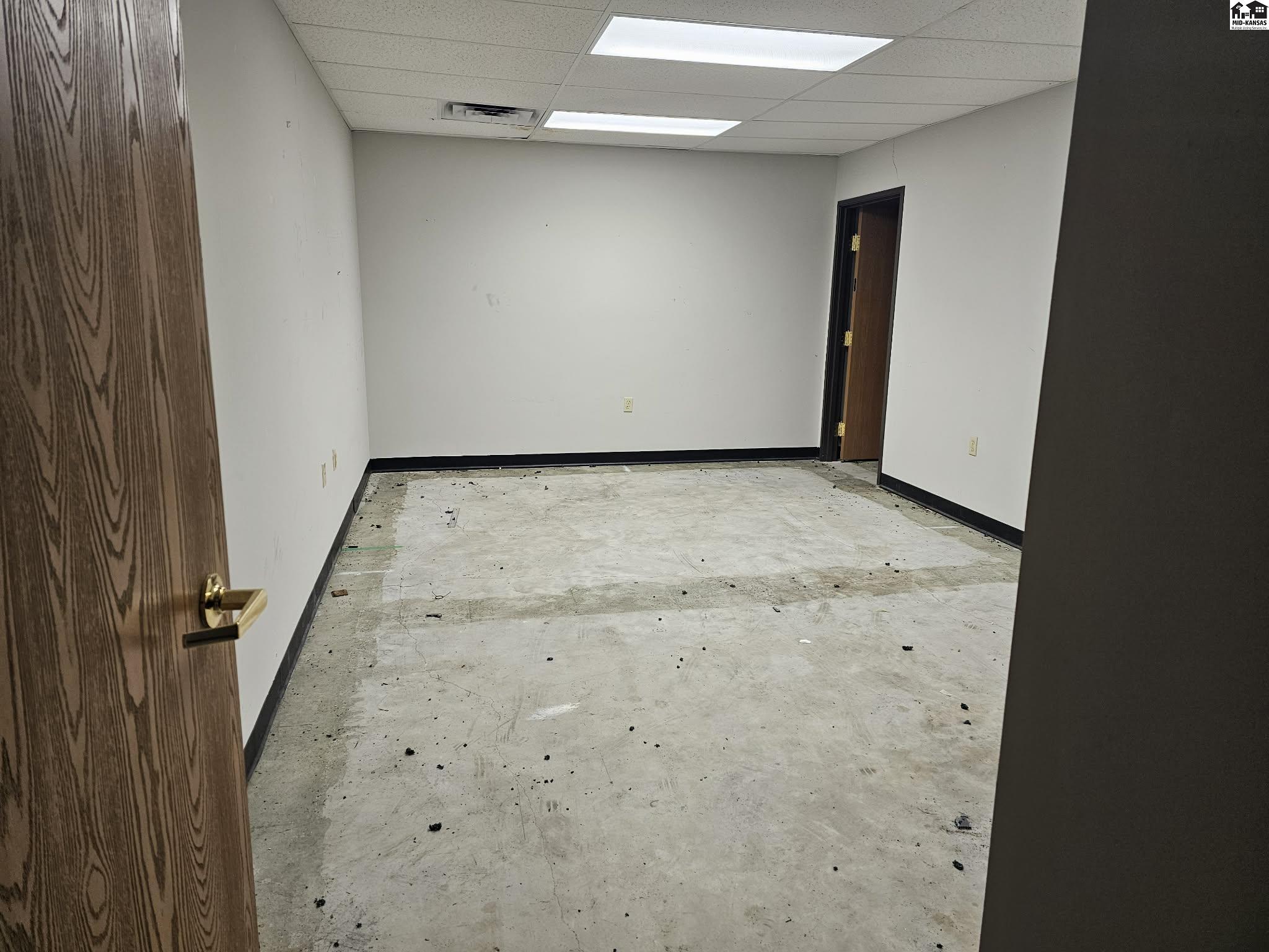 2611 E 17th Avenue Hutchinson KS 67501