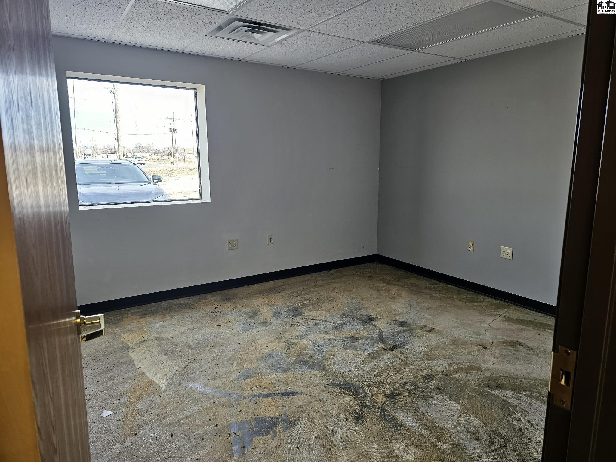 2611 E 17th Avenue Hutchinson KS 67501