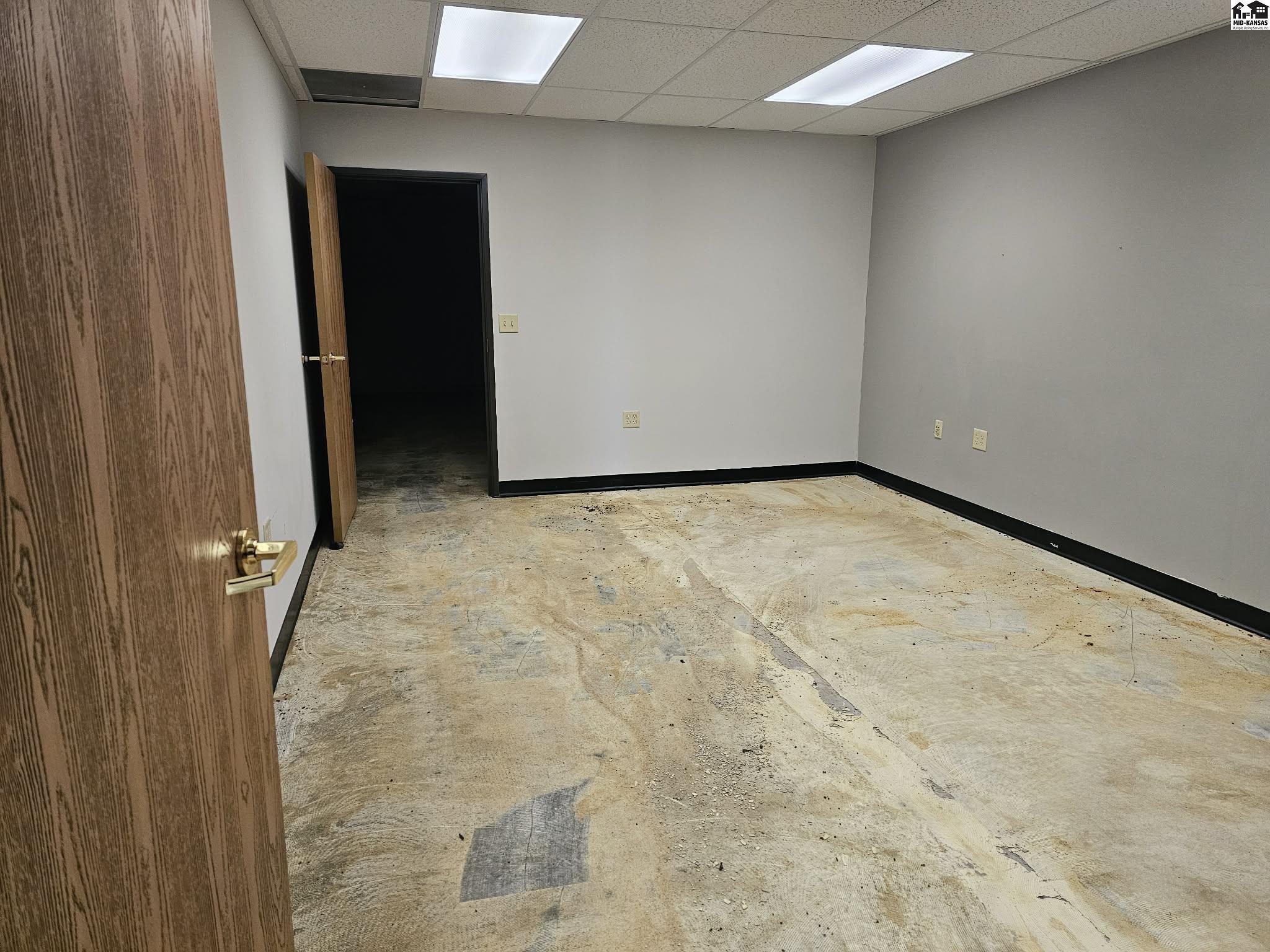 2611 E 17th Avenue Hutchinson KS 67501