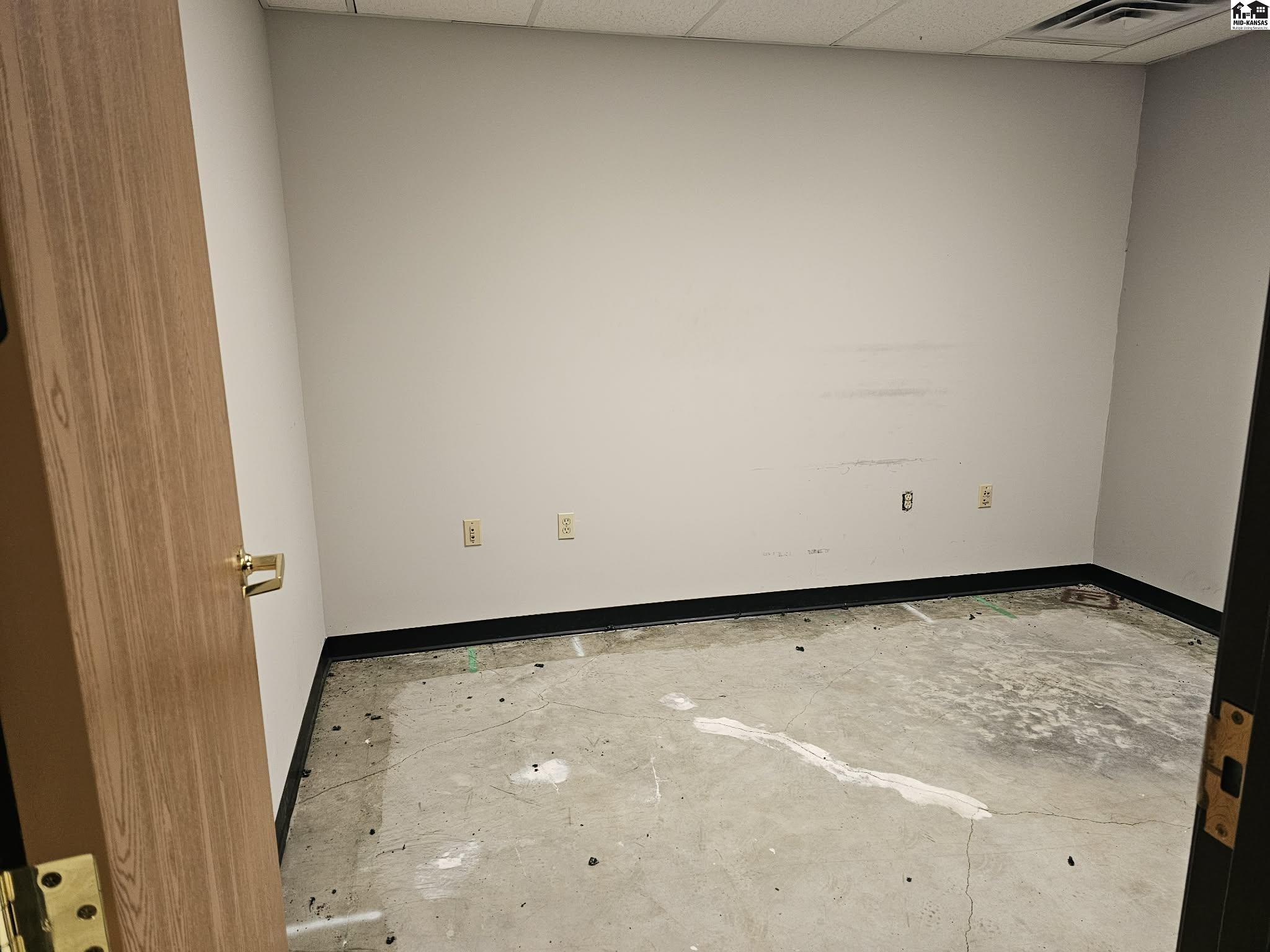 2611 E 17th Avenue Hutchinson KS 67501