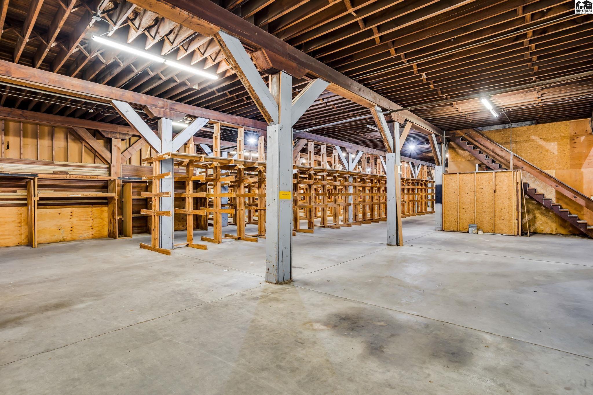 320 S Washigton Street Hutchinson KS 67501