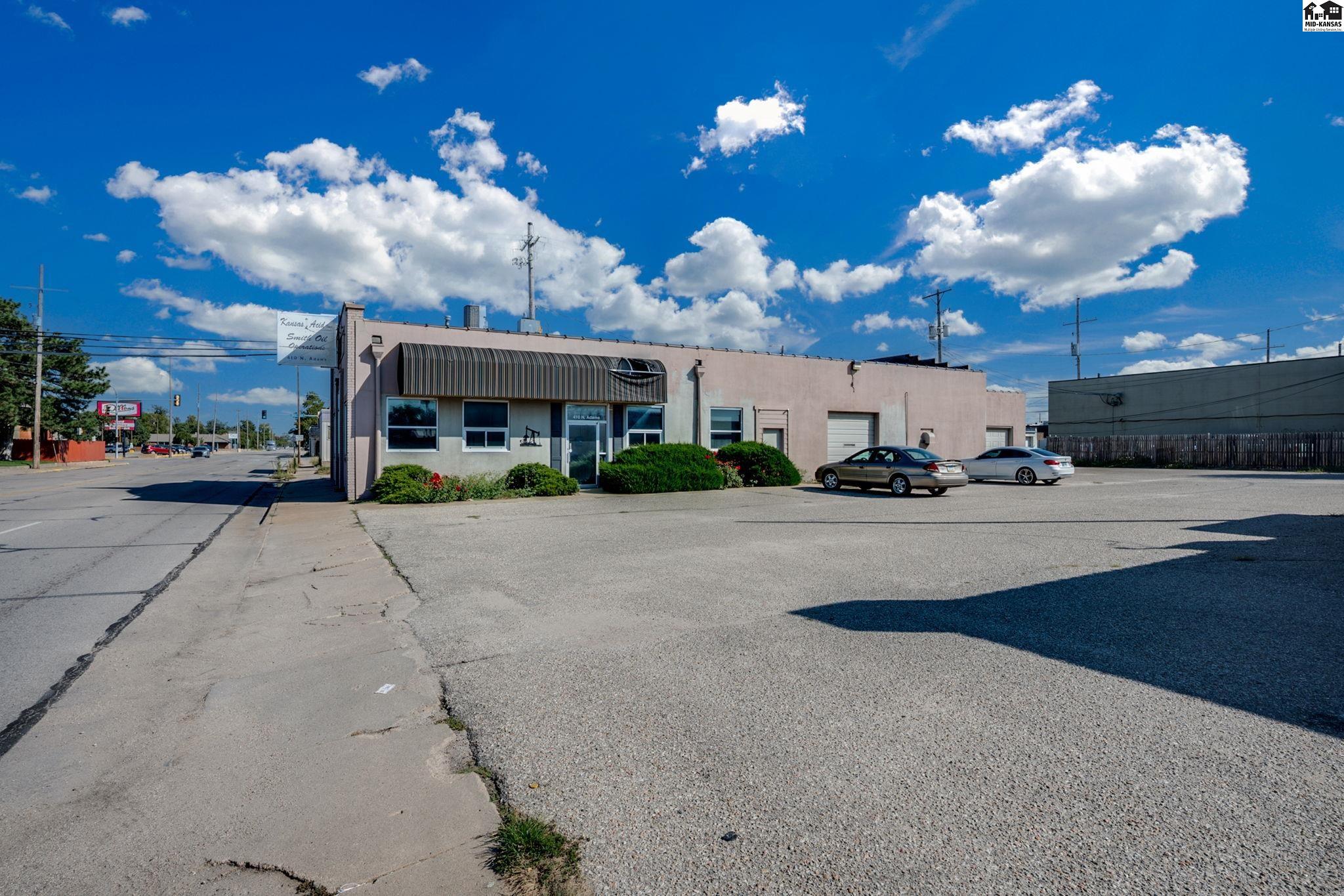 410 N Adams Street Hutchinson KS 67501