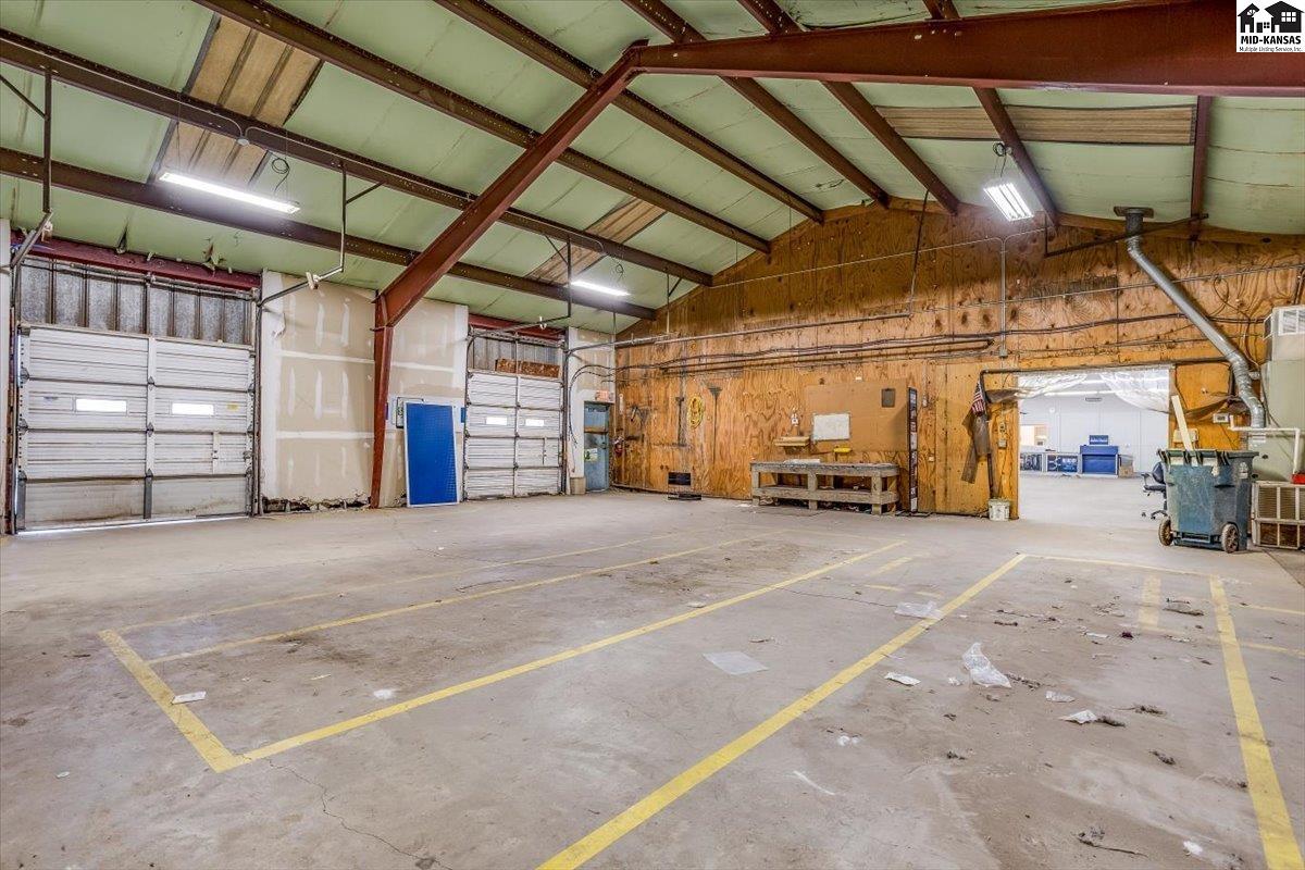 638 W 1st Avenue Hutchinson KS 67501