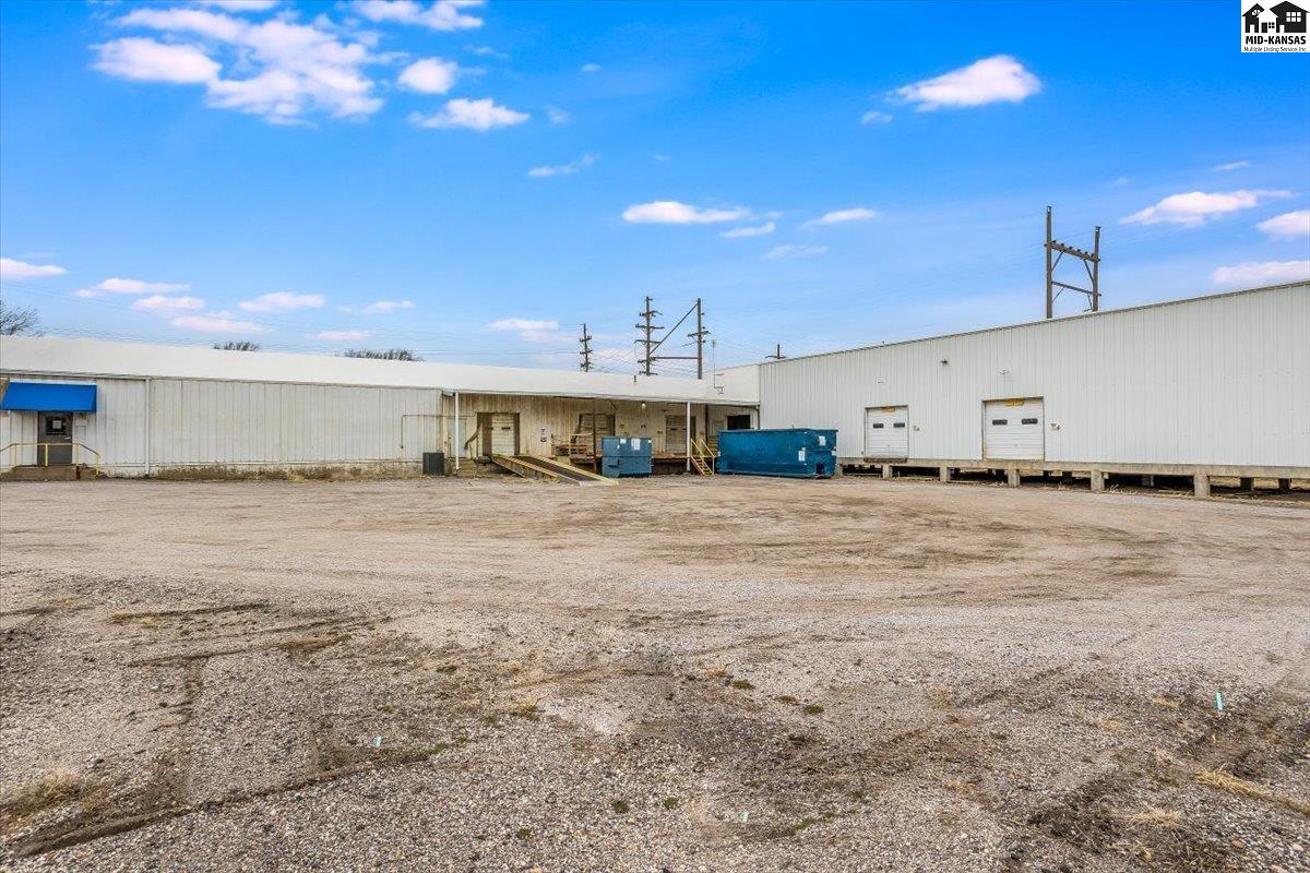 638 W 1st Avenue Hutchinson KS 67501