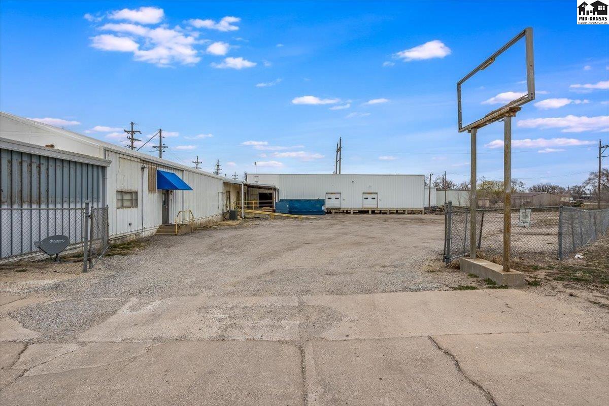 638 W 1st Avenue Hutchinson KS 67501