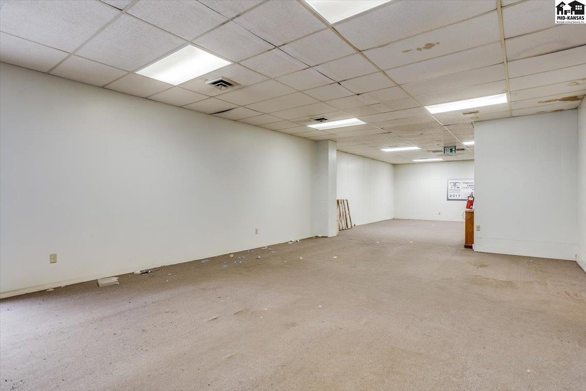 638 W 1st Avenue Hutchinson KS 67501