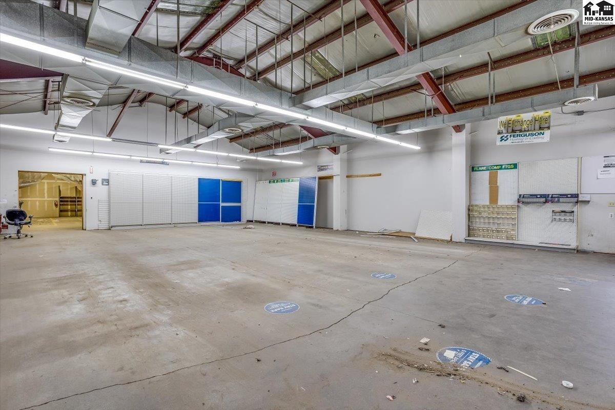 638 W 1st Avenue Hutchinson KS 67501