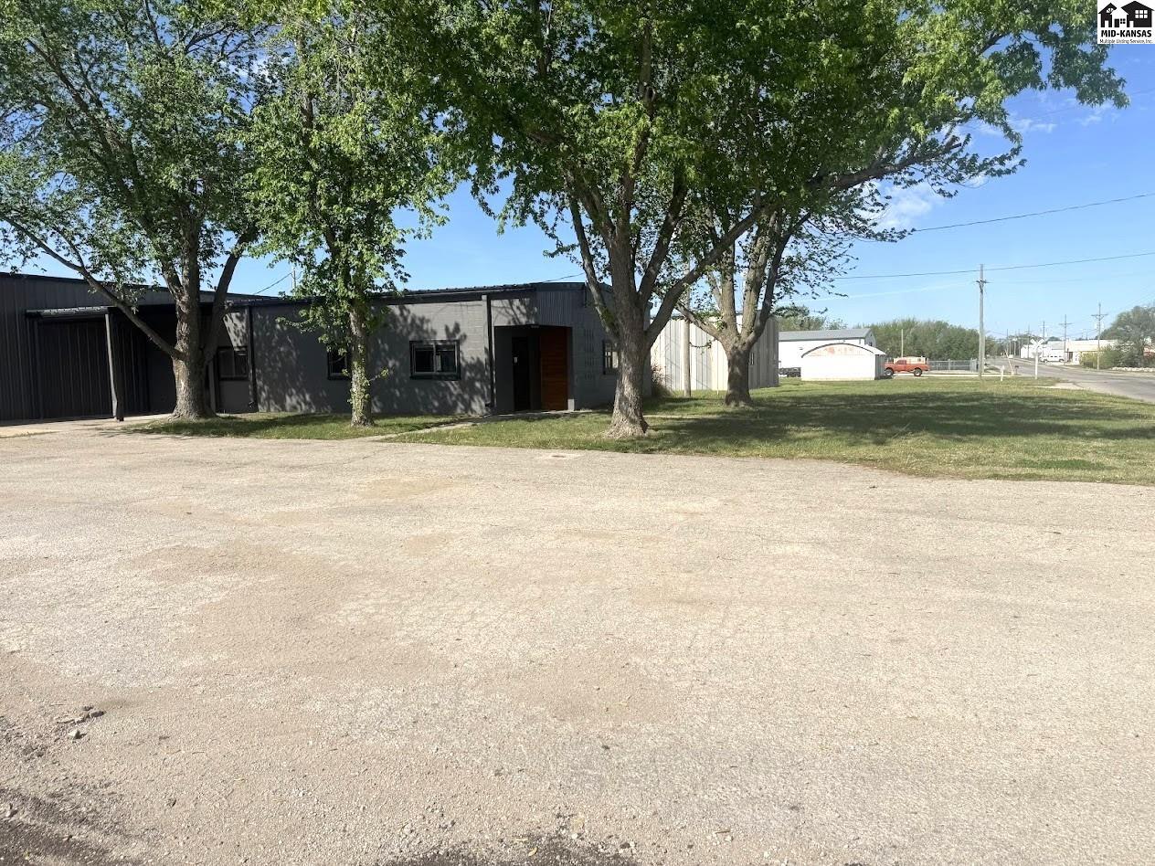 1015 W Woodside Street Mcpherson KS 67460