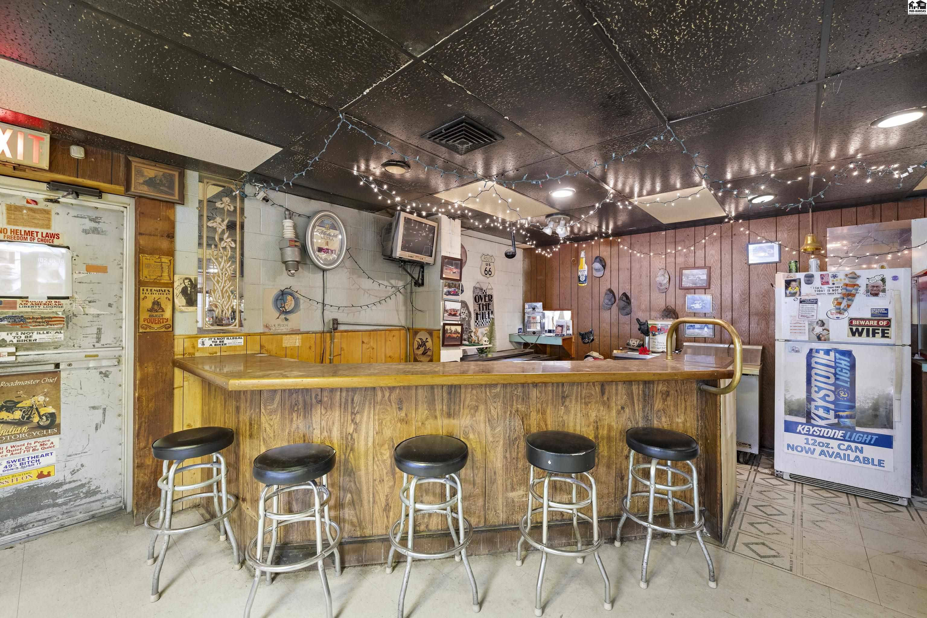 2106 E 4th Avenue Hutchinson KS 67501