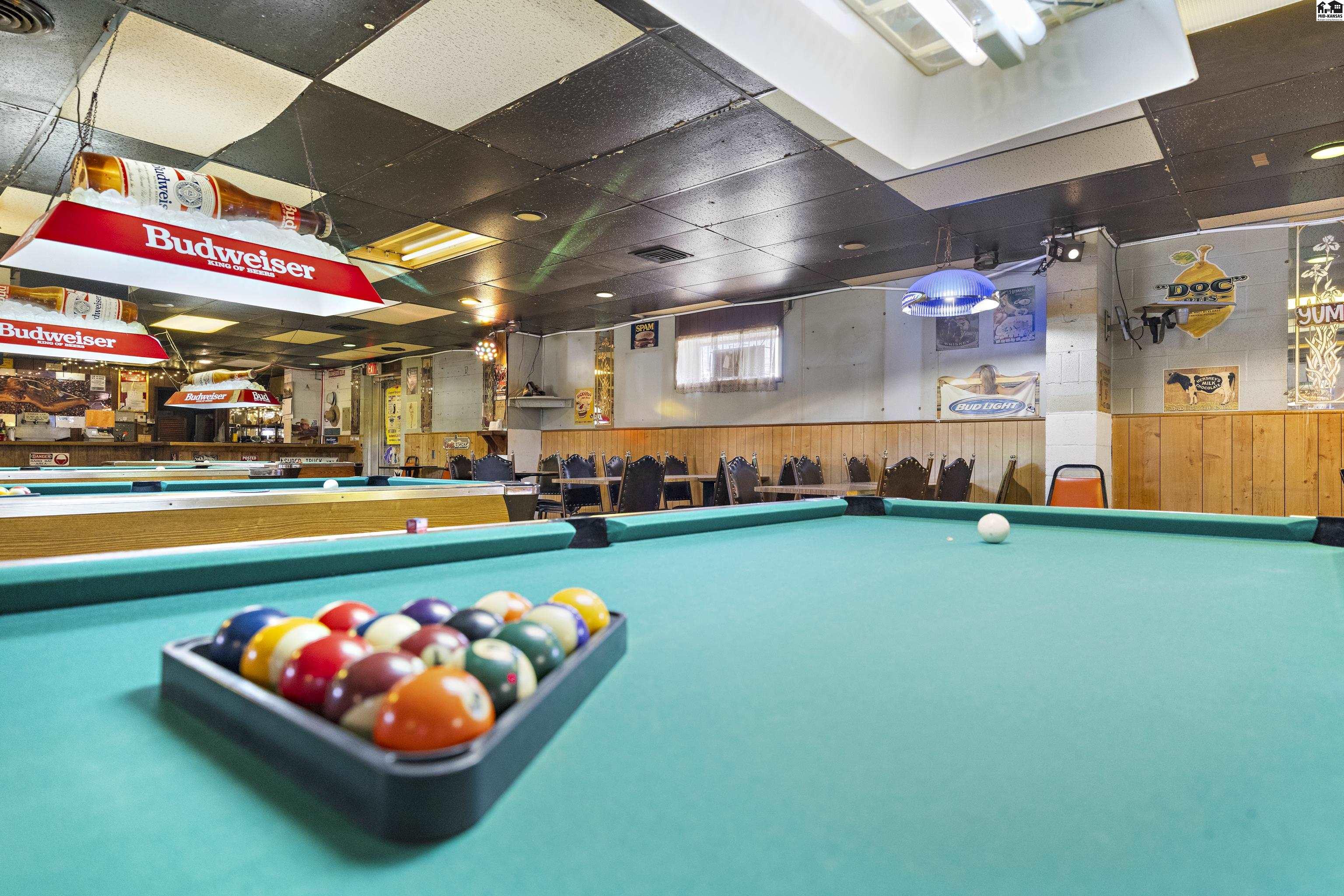 2106 E 4th Avenue Hutchinson KS 67501