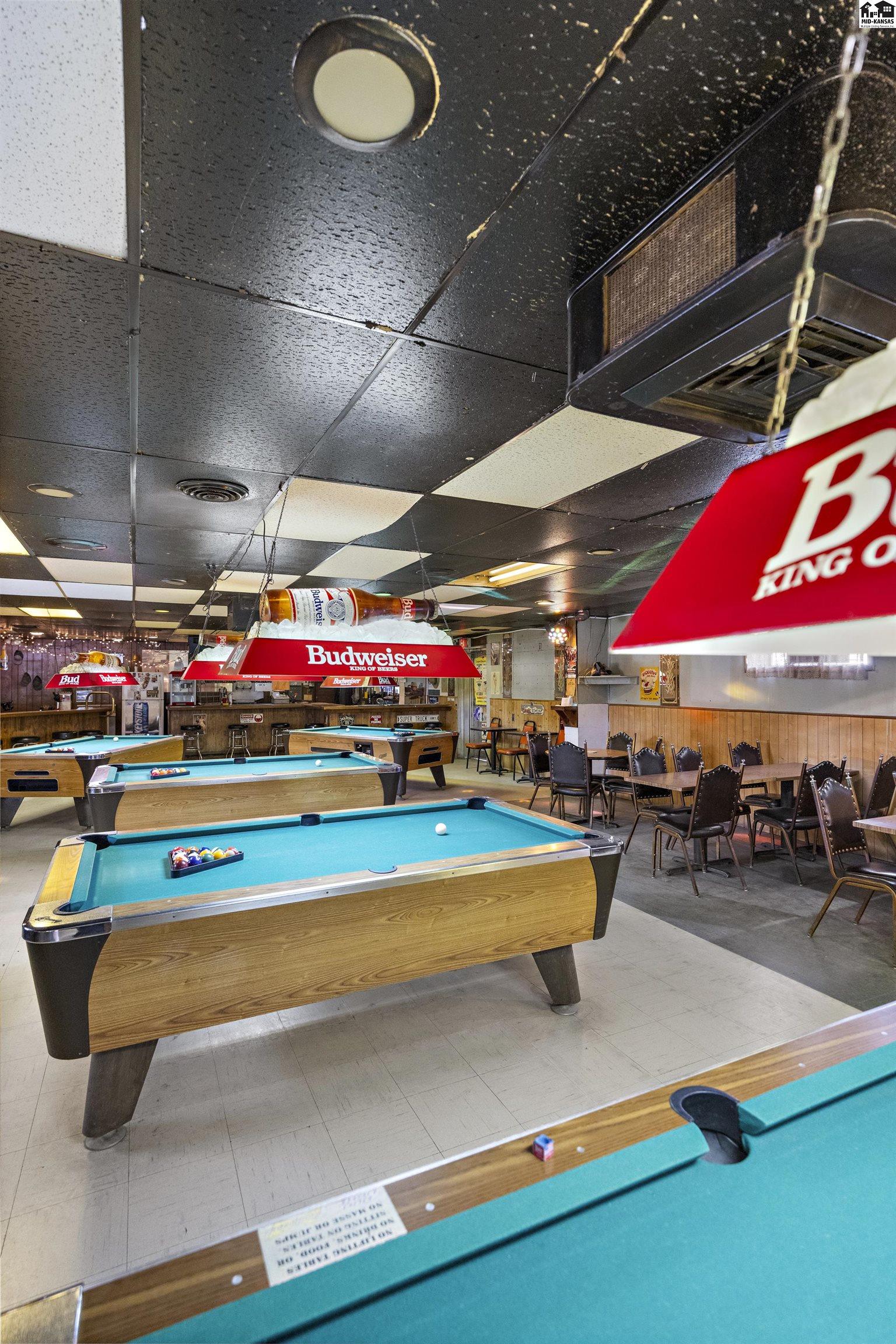 2106 E 4th Avenue Hutchinson KS 67501