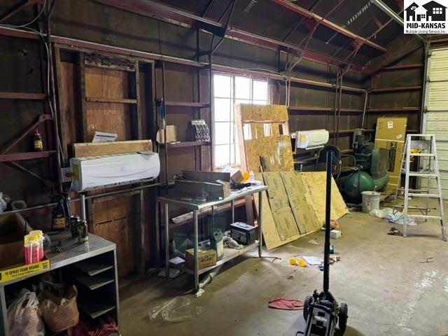 3400 E 4th Avenue Hutchinson KS 67501