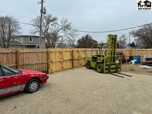 3400 E 4th Avenue Hutchinson KS 67501