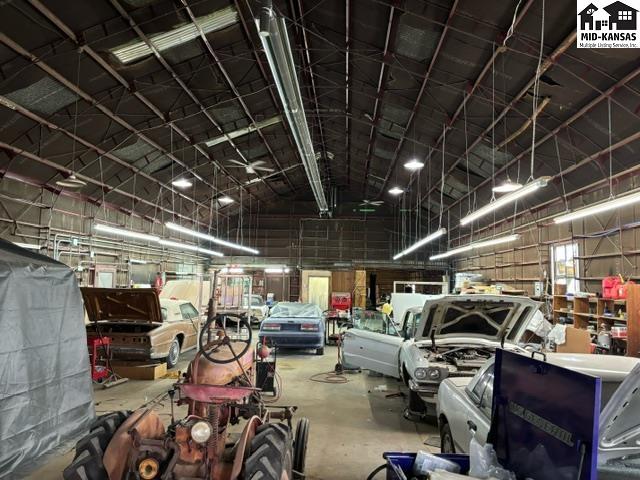 3400 E 4th Avenue Hutchinson KS 67501