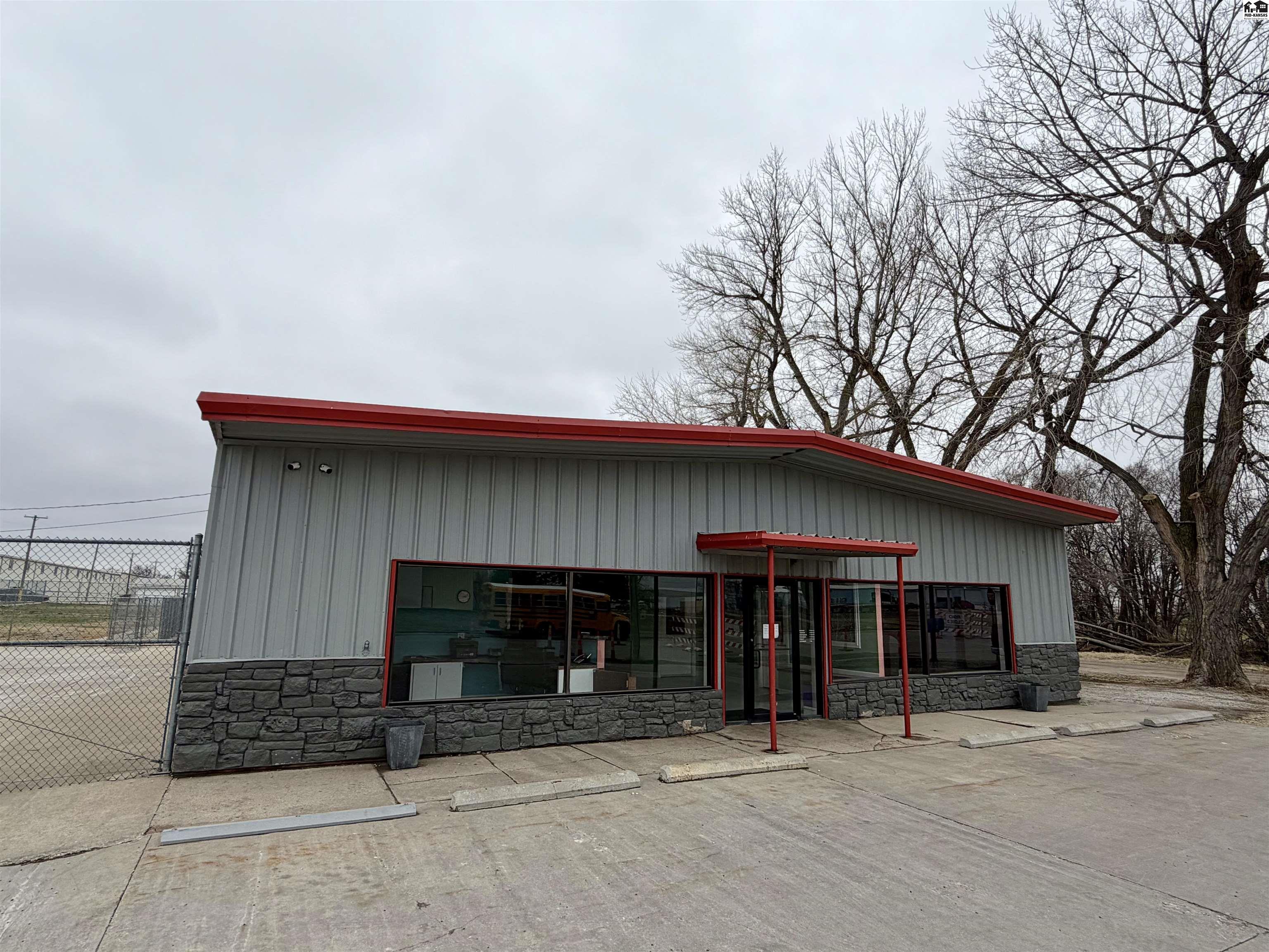 911 W 1st Street Mcpherson KS 67460