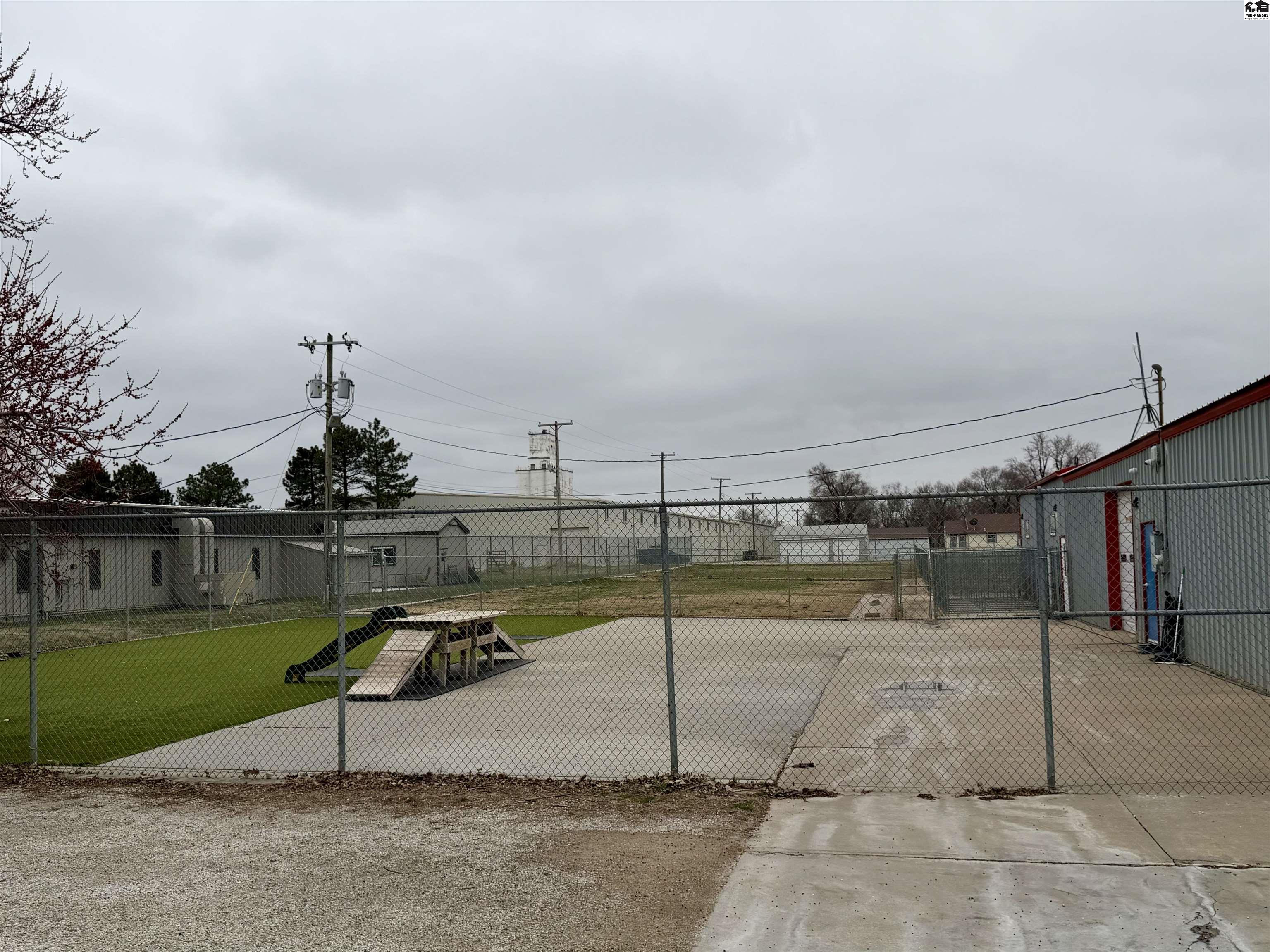 911 W 1st Street Mcpherson KS 67460