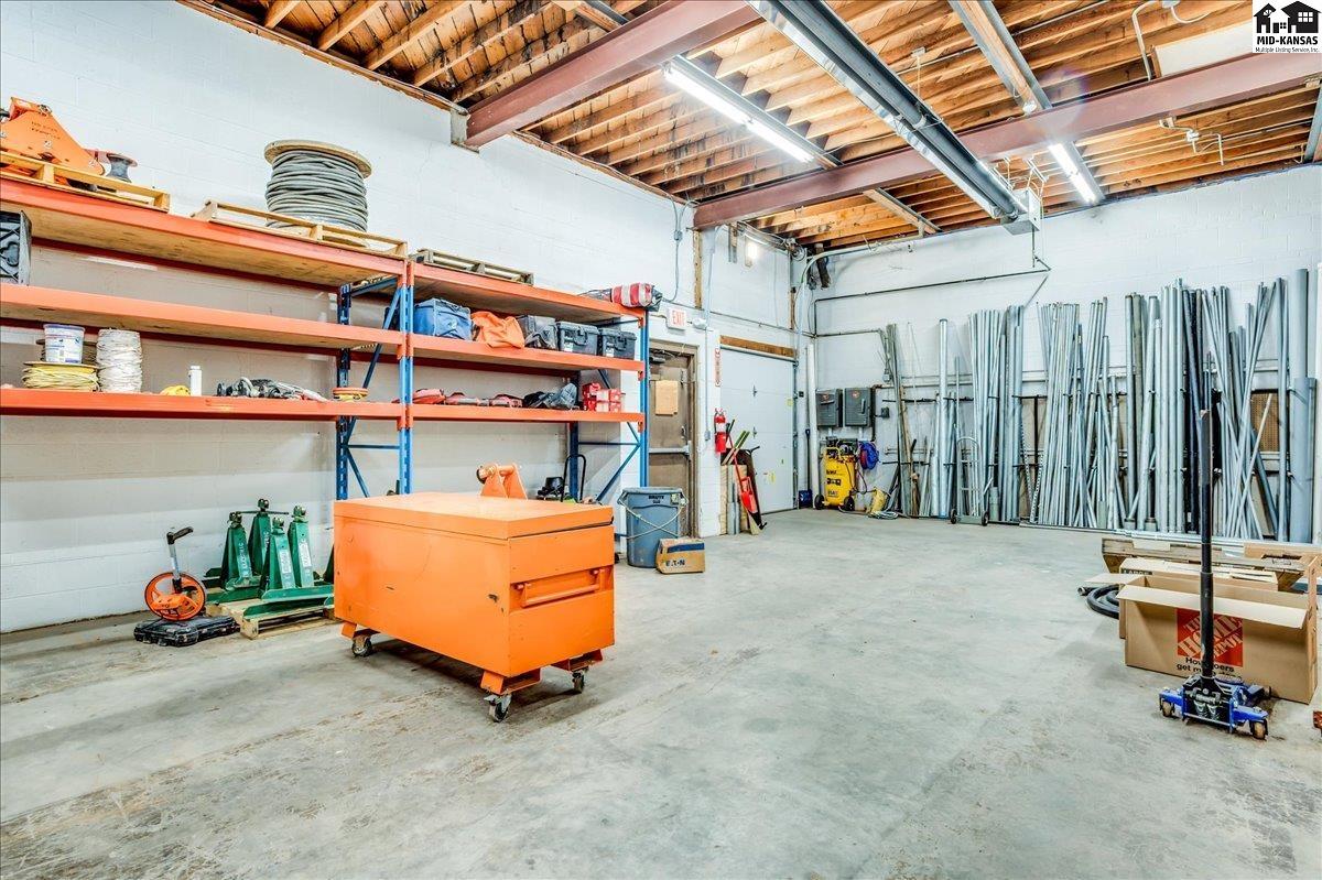 722 E 4th Avenue Hutchinson KS 67501