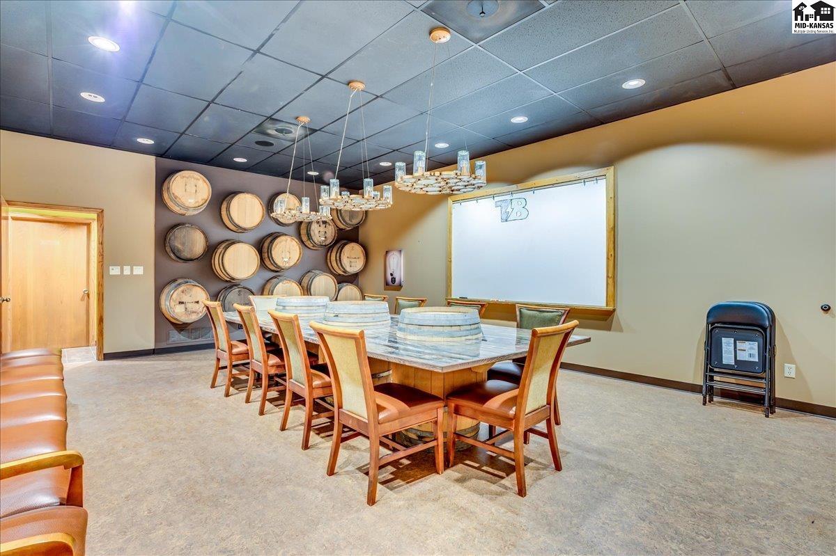 722 E 4th Avenue Hutchinson KS 67501