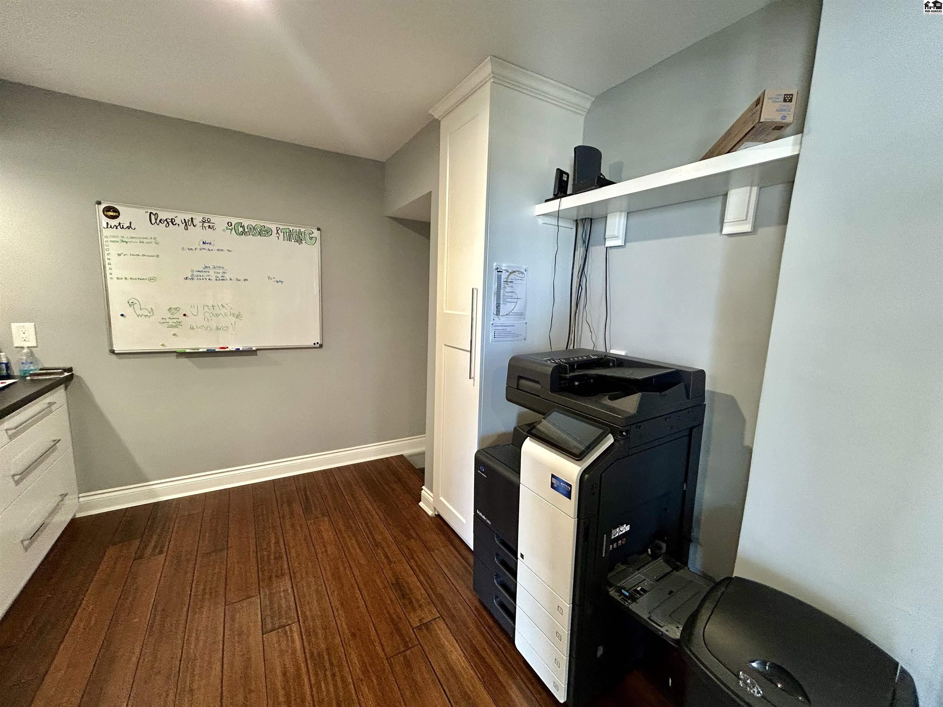 2300 N Lorraine Street Hutchinson KS 67502
