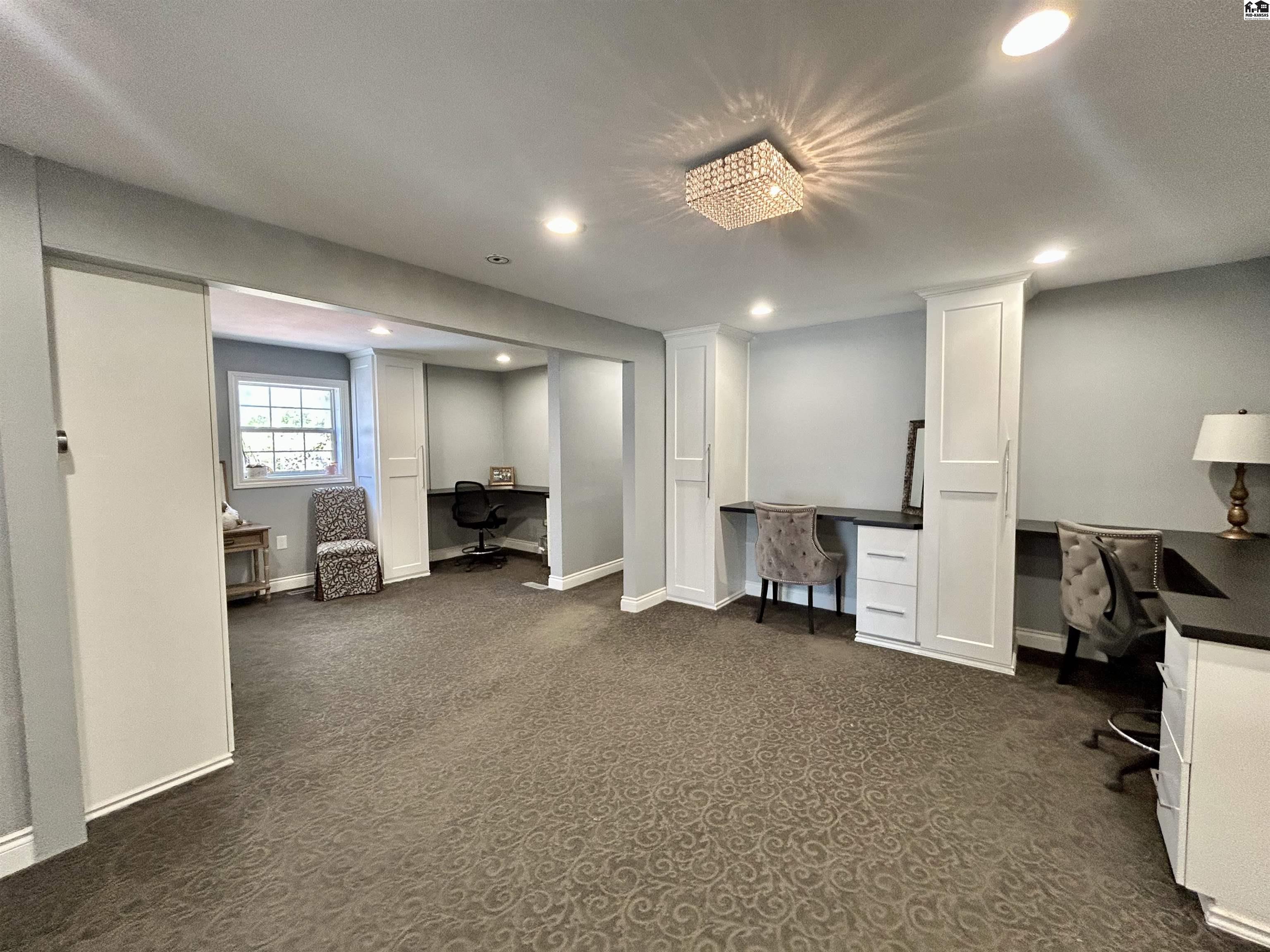 2300 N Lorraine Street Hutchinson KS 67502
