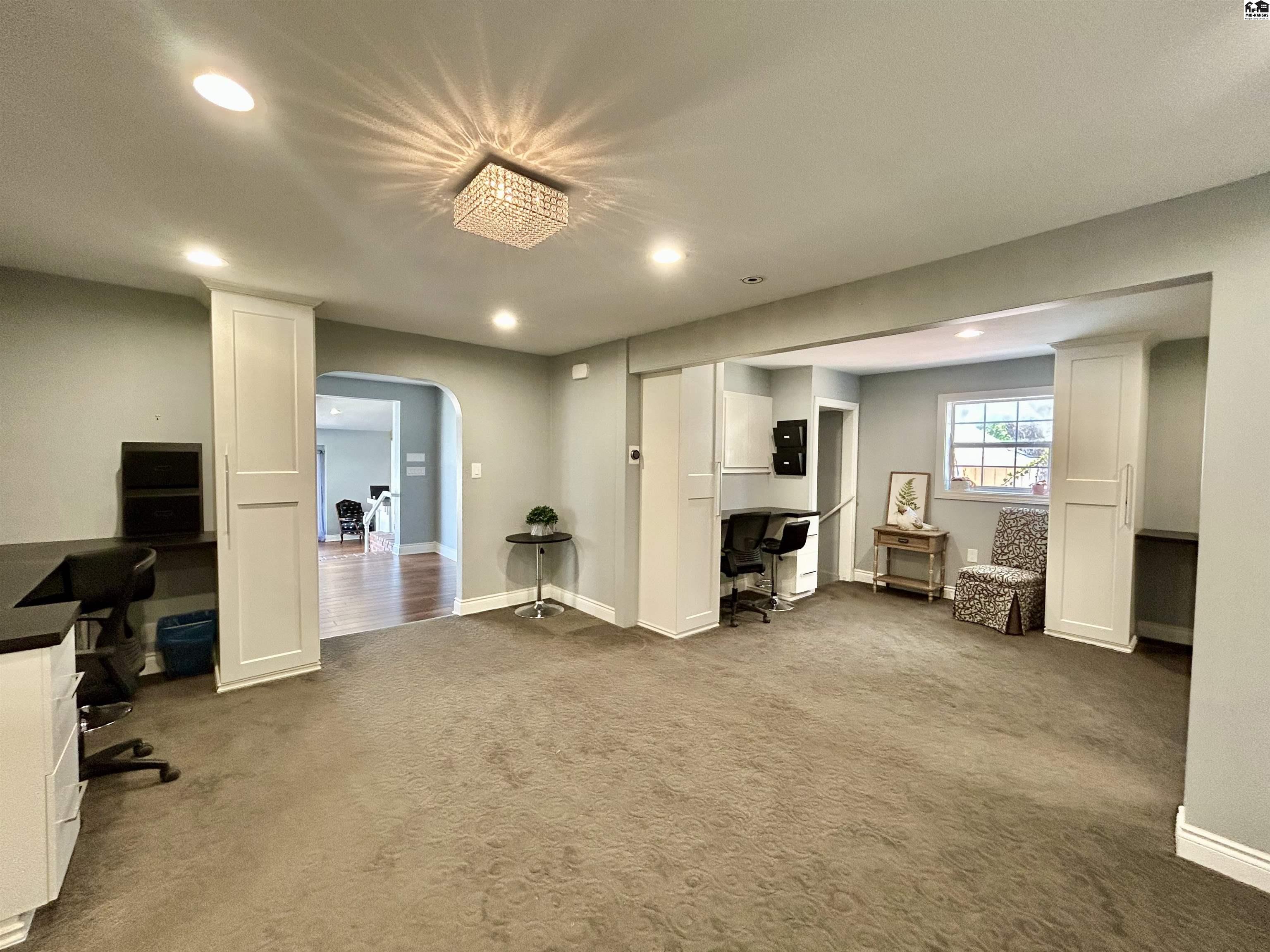 2300 N Lorraine Street Hutchinson KS 67502