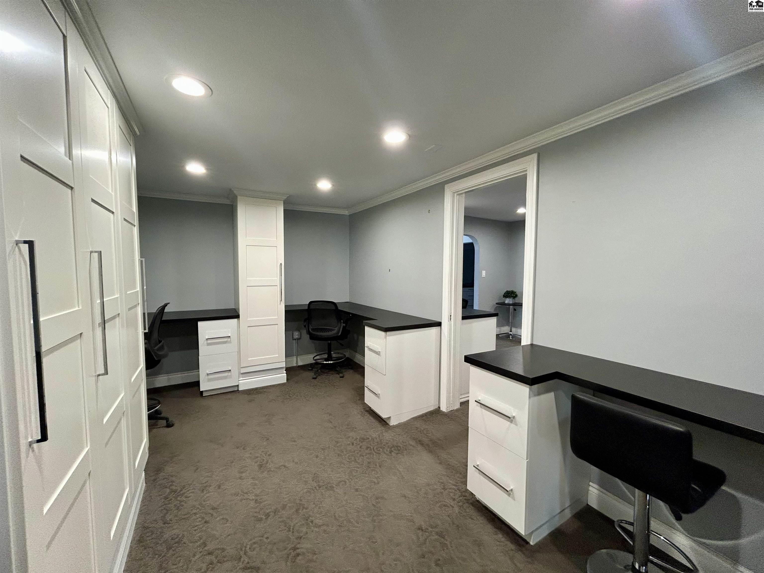 2300 N Lorraine Street Hutchinson KS 67502