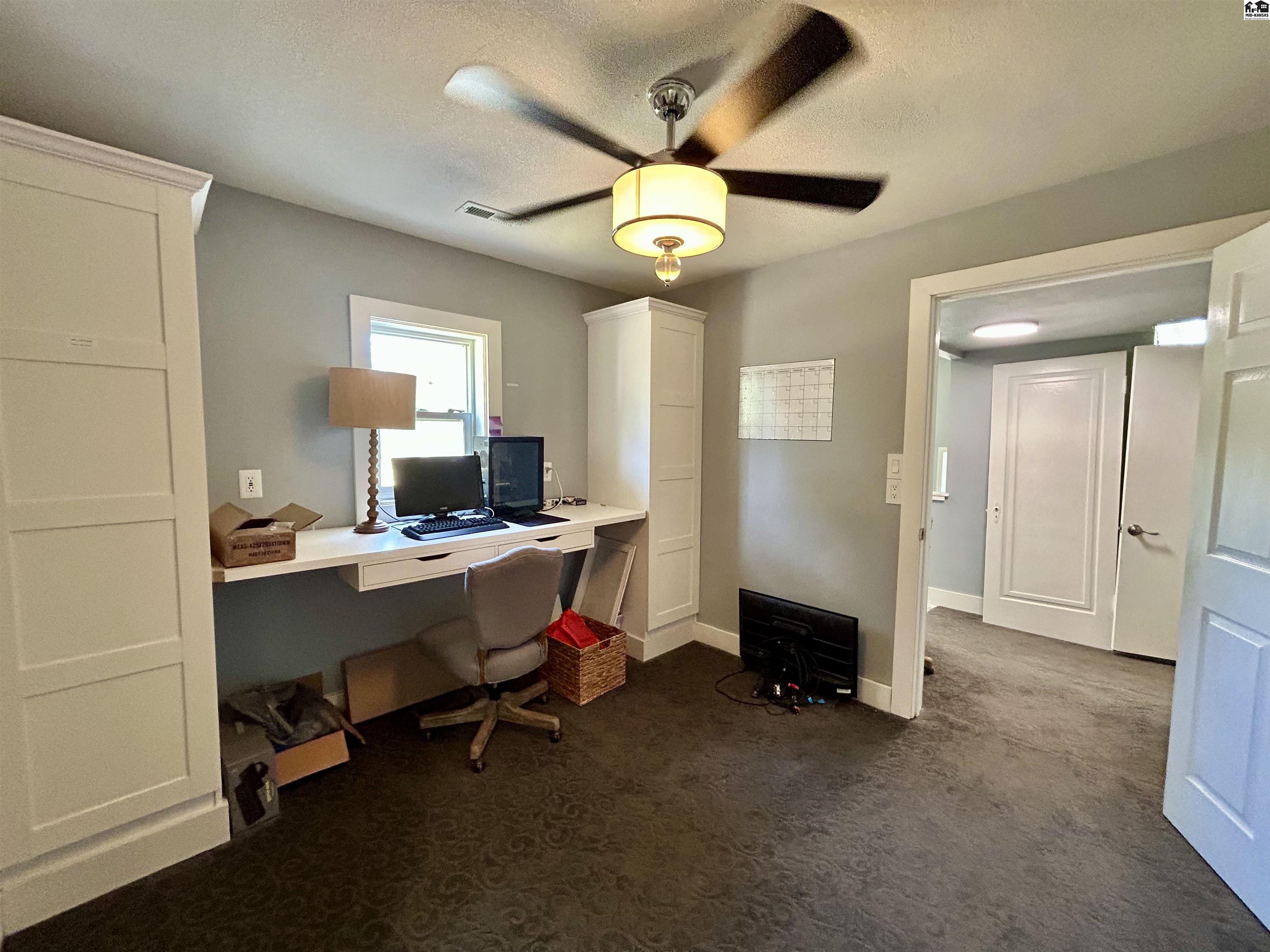 2300 N Lorraine Street Hutchinson KS 67502