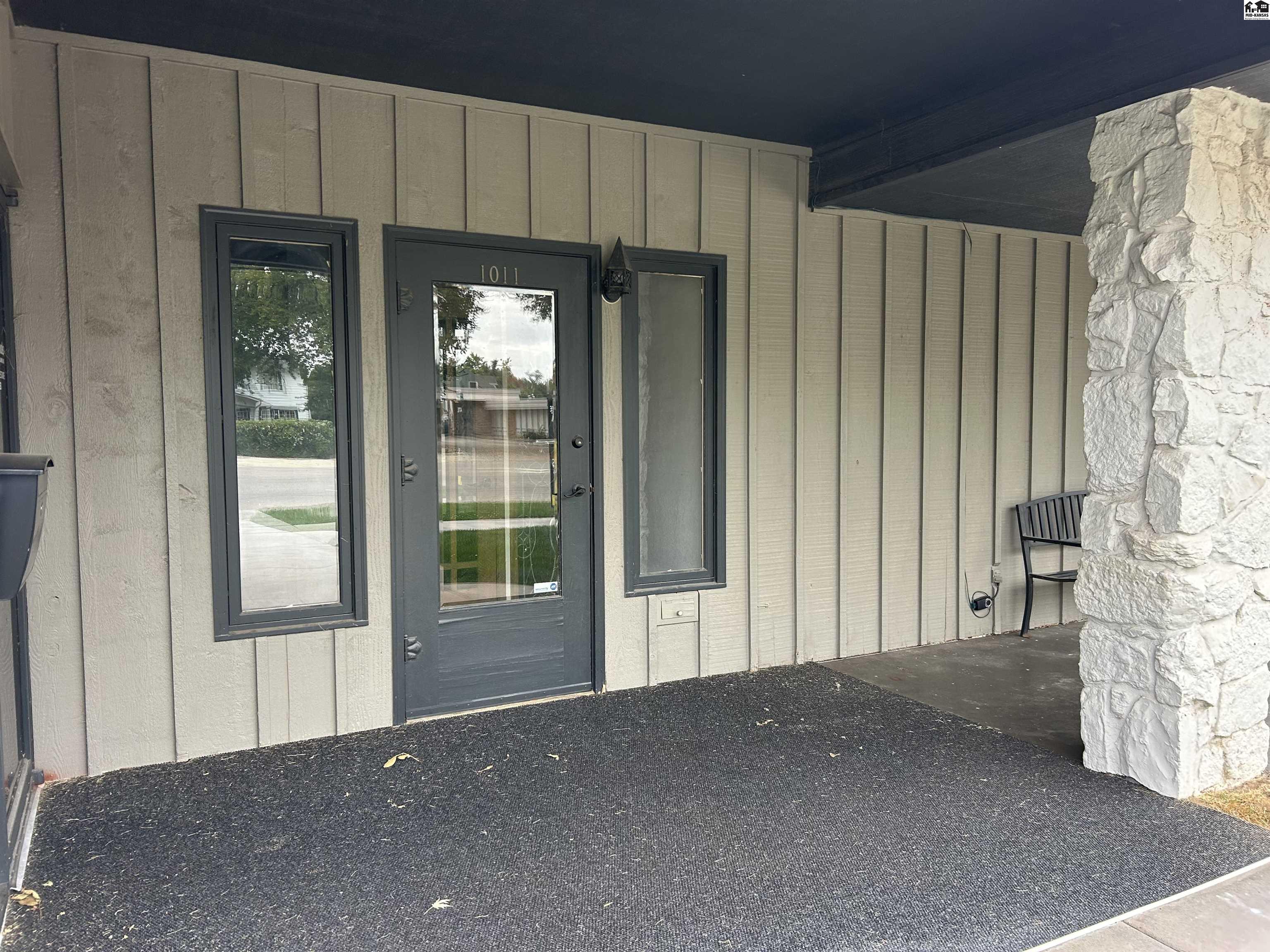 1011 N Main Street Hutchinson KS 67501