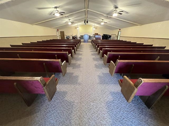 1319 E 17th Avenue Hutchinson KS 67501